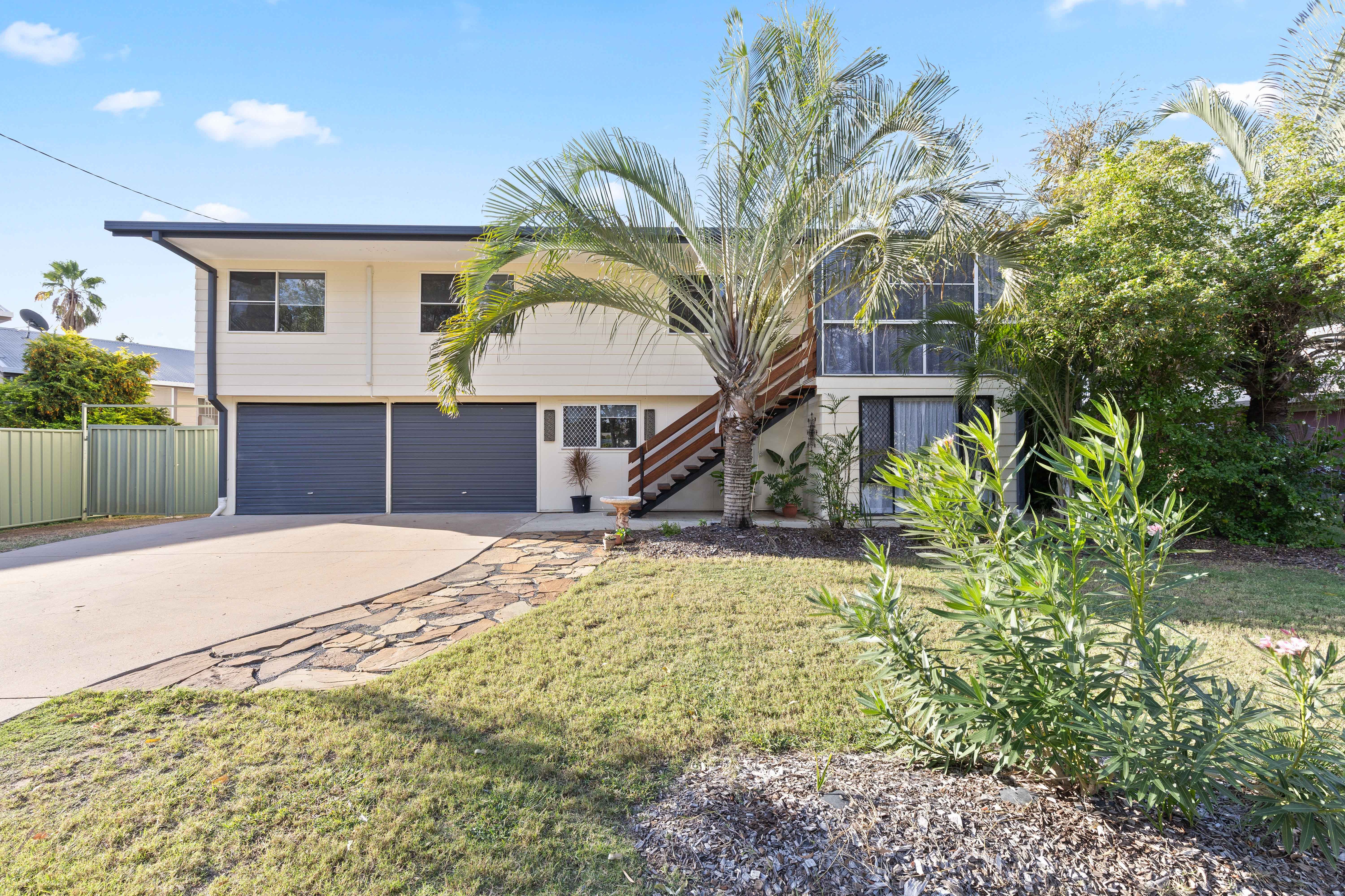 69 Park Avenue, Emerald QLD 4720