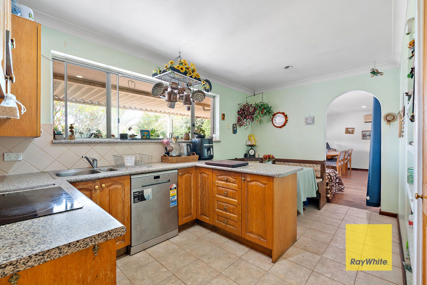 3 Gunn Court, Thornlie, WA 6108