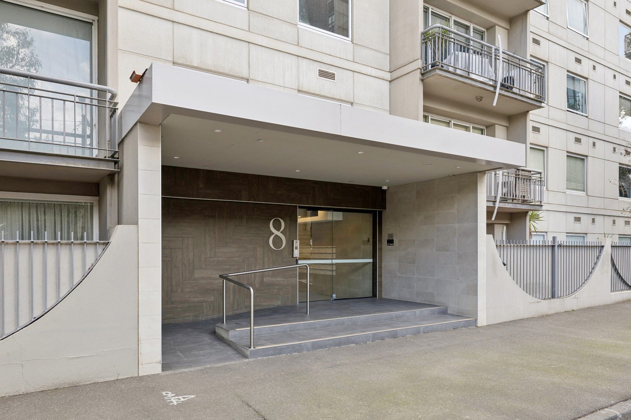 9/8 Wells Street — photo 17 of 17