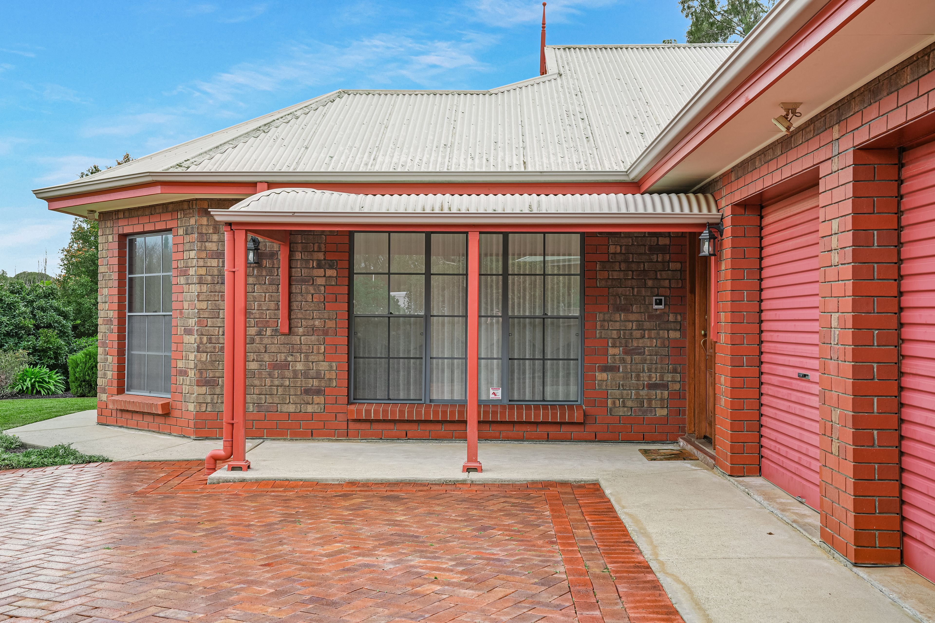 8 Norman Court — photo 7 of 30