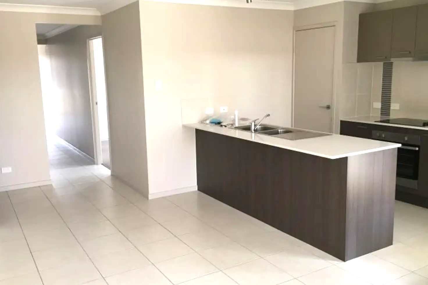 1/19 Brushbox Street, Ripley, QLD 4306