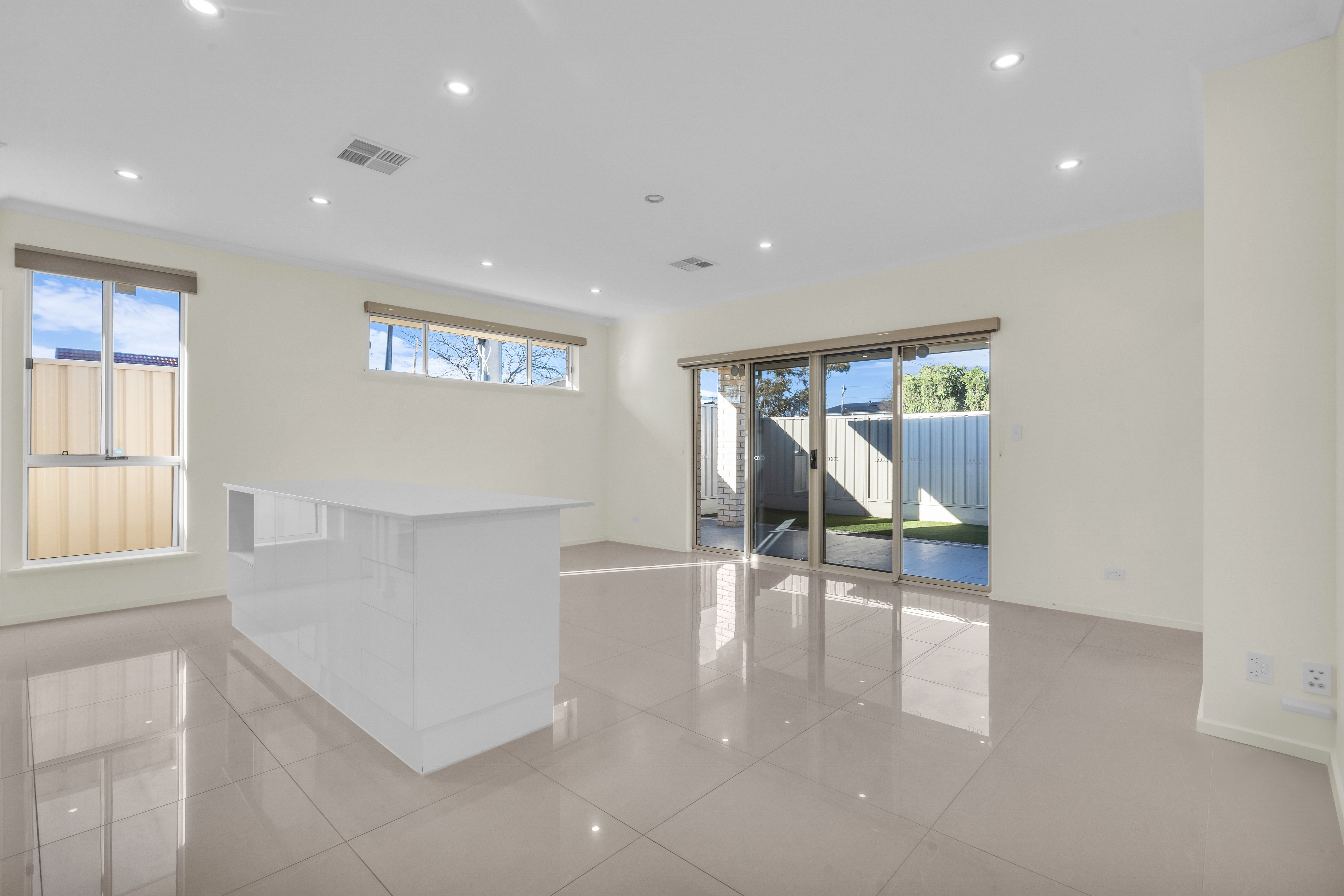 50 Floriedale Road — photo 8 of 16