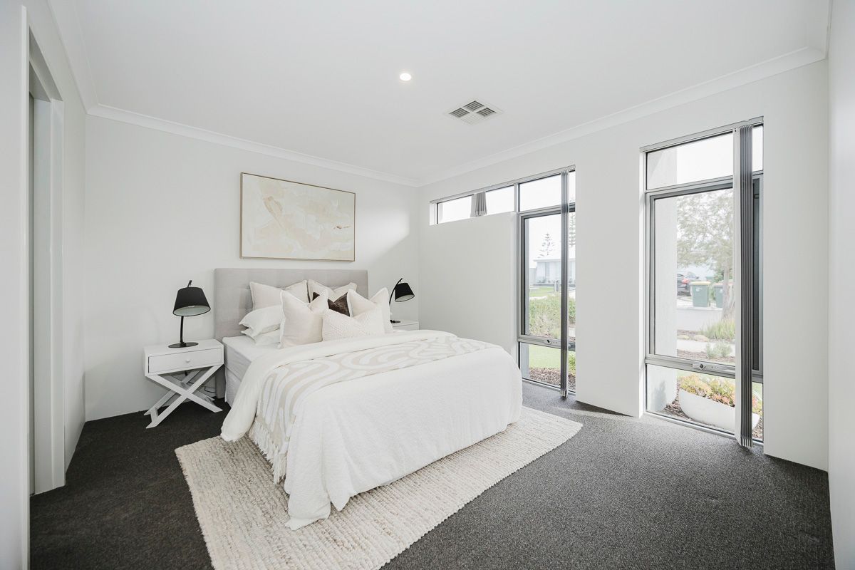 21 Bryde Mews — photo 12 of 29