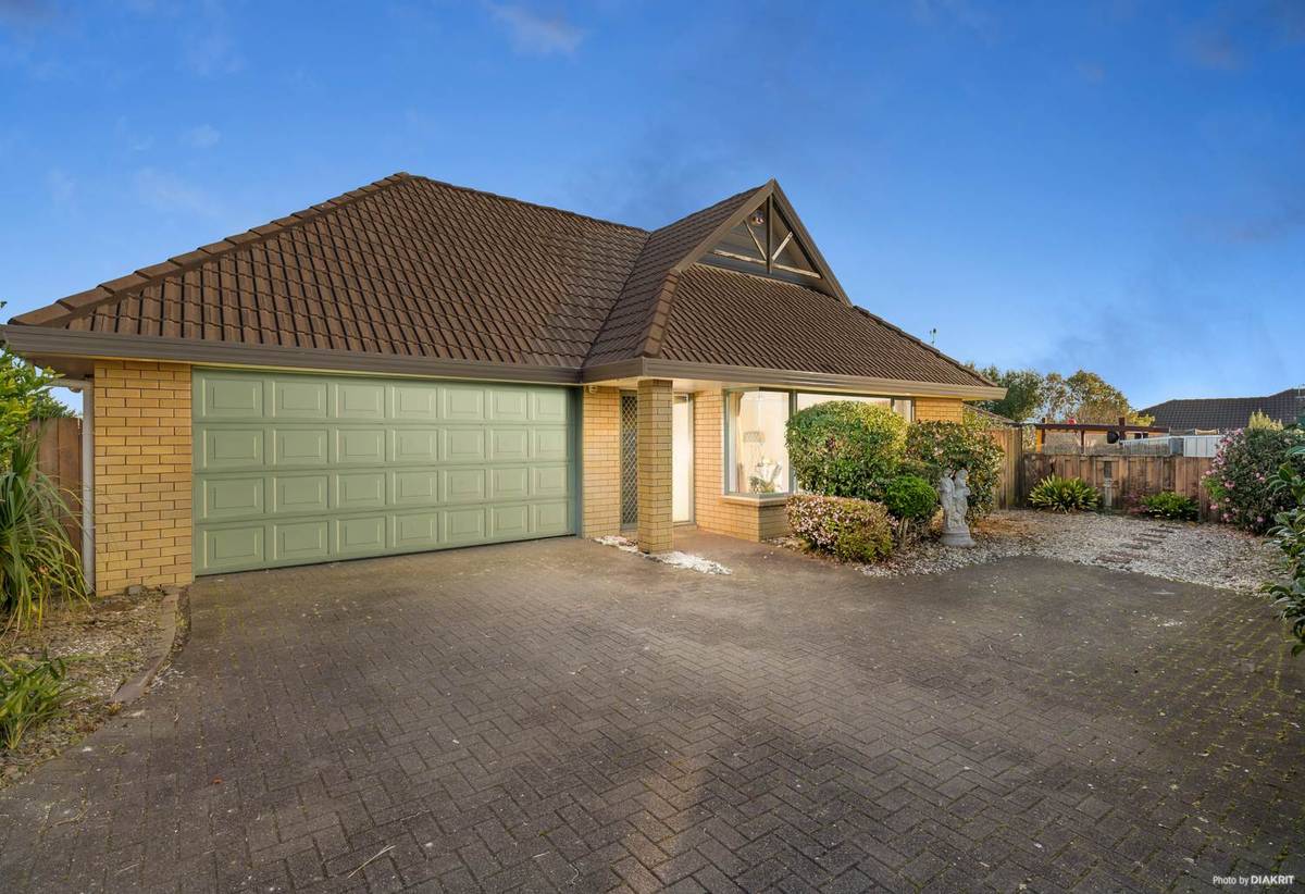 2/29 Crescent Hills Court, Northpark, Manukau City Real Estate Ray