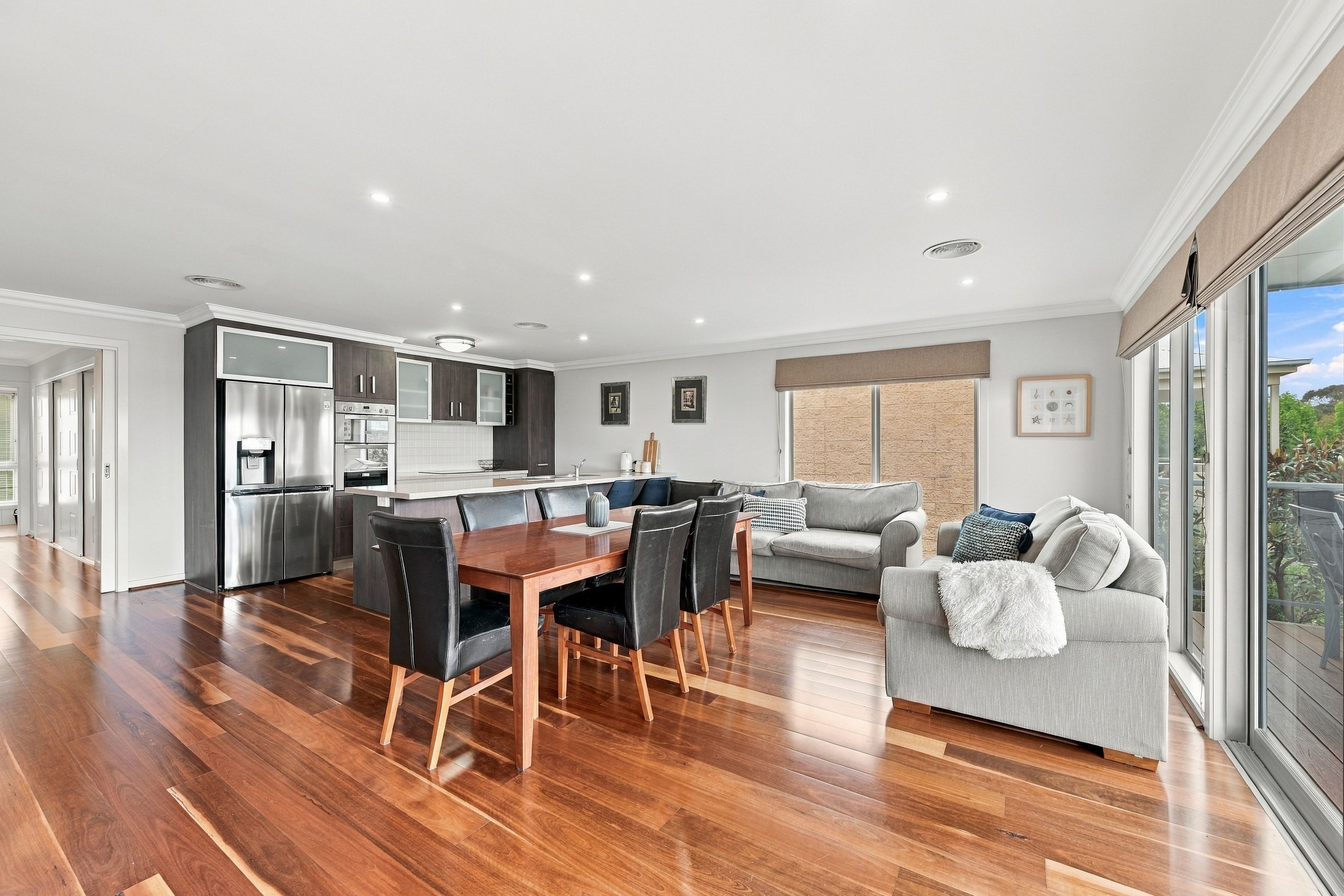 71 Tamara Crescent — photo 4 of 23