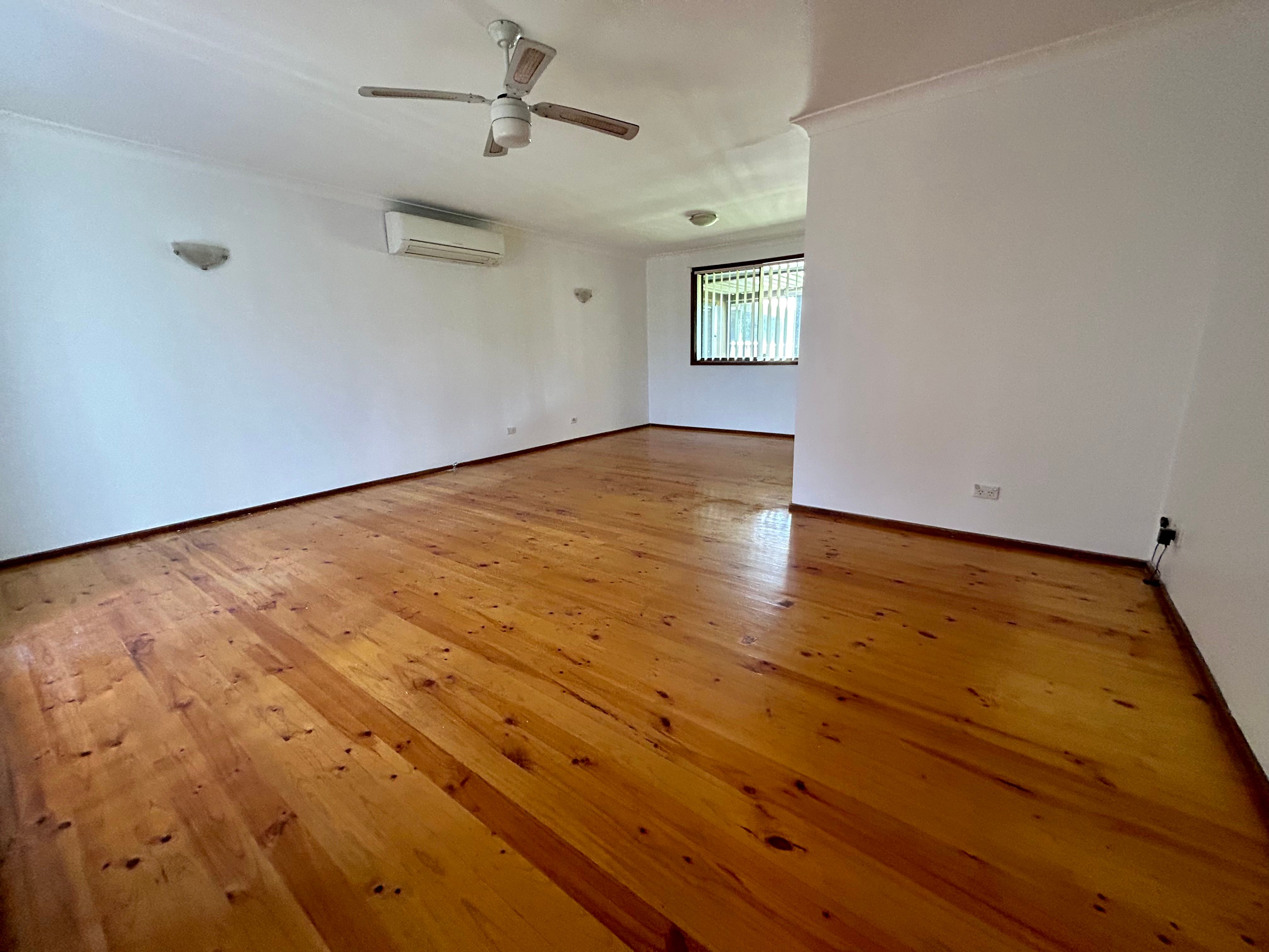 42 Samuel Foster Drive, South Penrith, NSW 2750