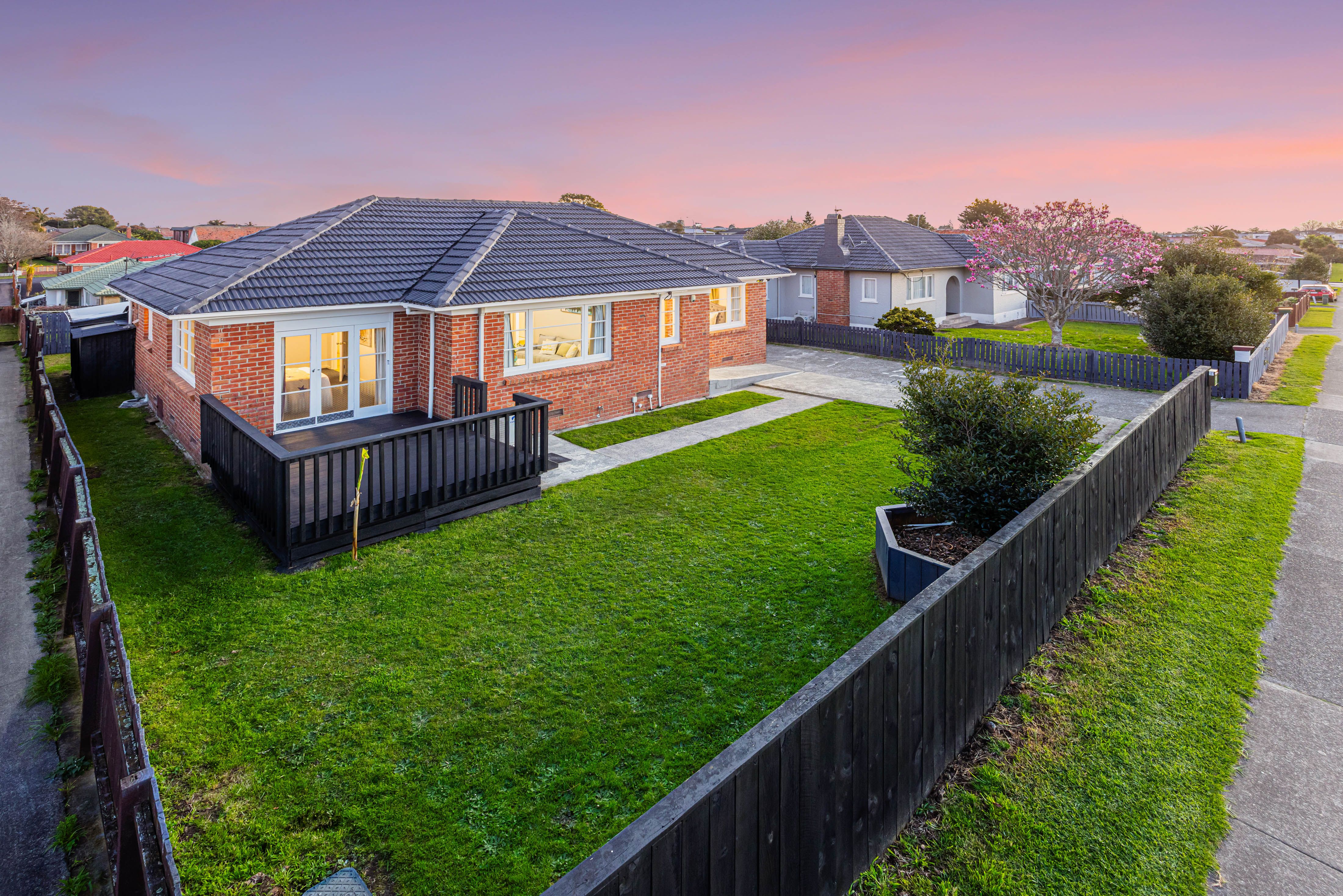 1/9 Weston Avenue, Papatoetoe, Manukau City