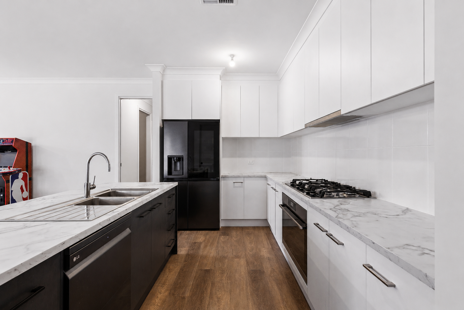 1 Hughes Place — photo 3 of 20