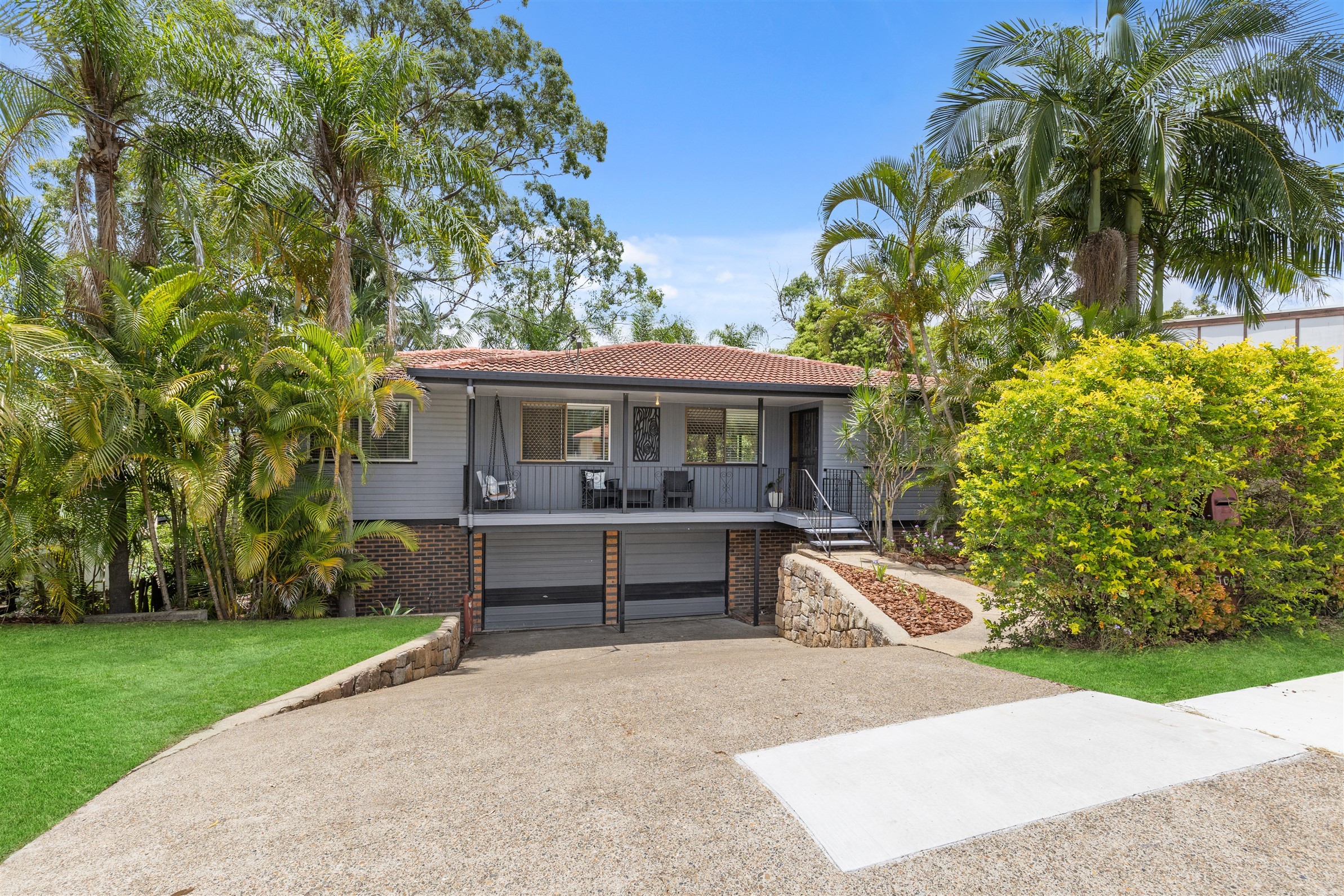 24 Hutton Road, Arana Hills, QLD 4054