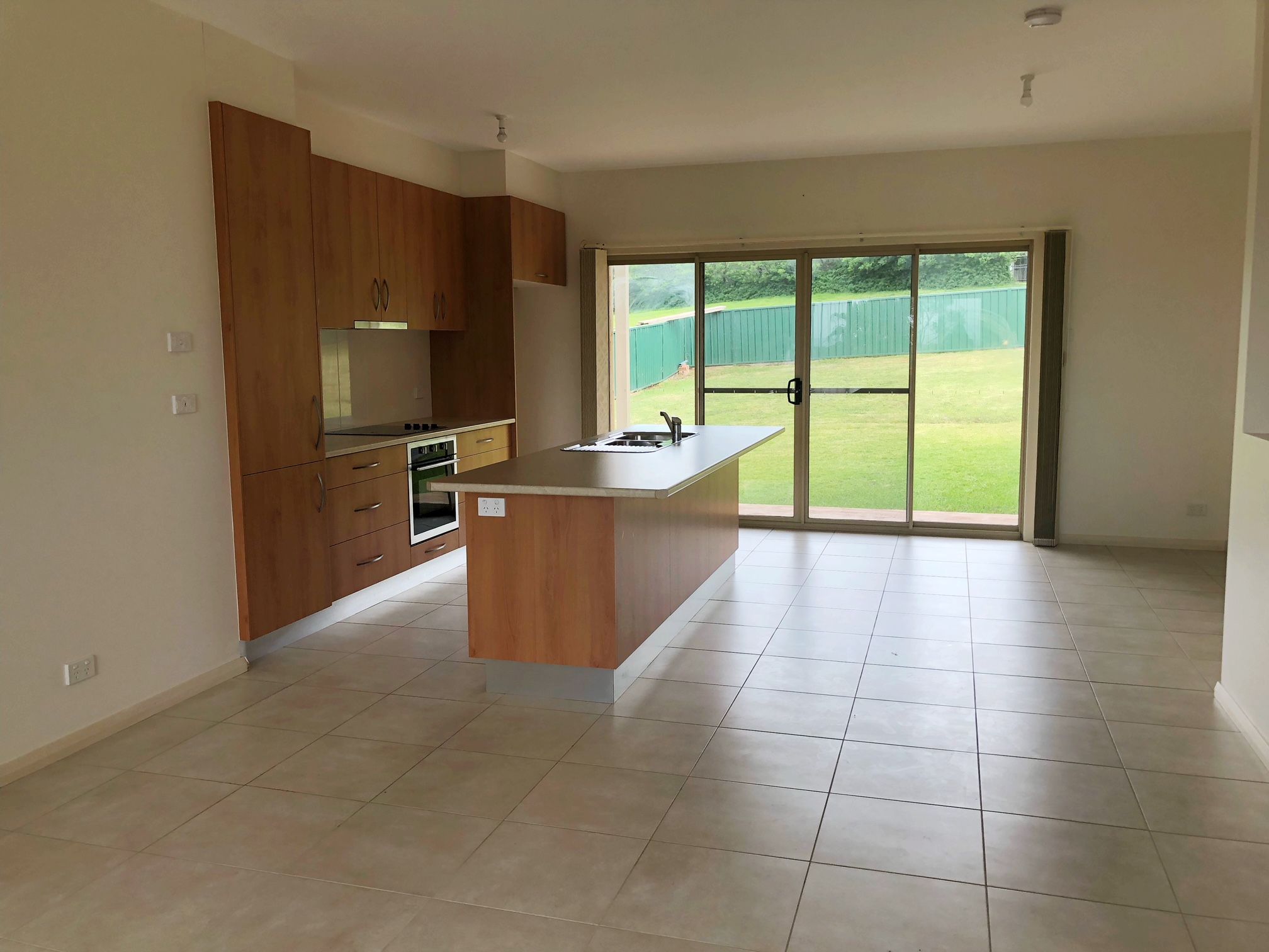 15 Fields Drive, Albion Park, NSW 2527