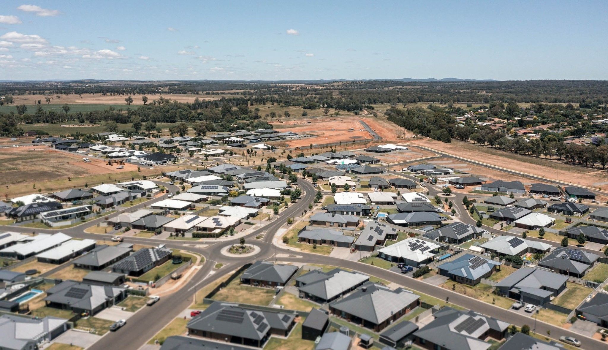 24 Wollondilly Circuit — photo 4 of 4