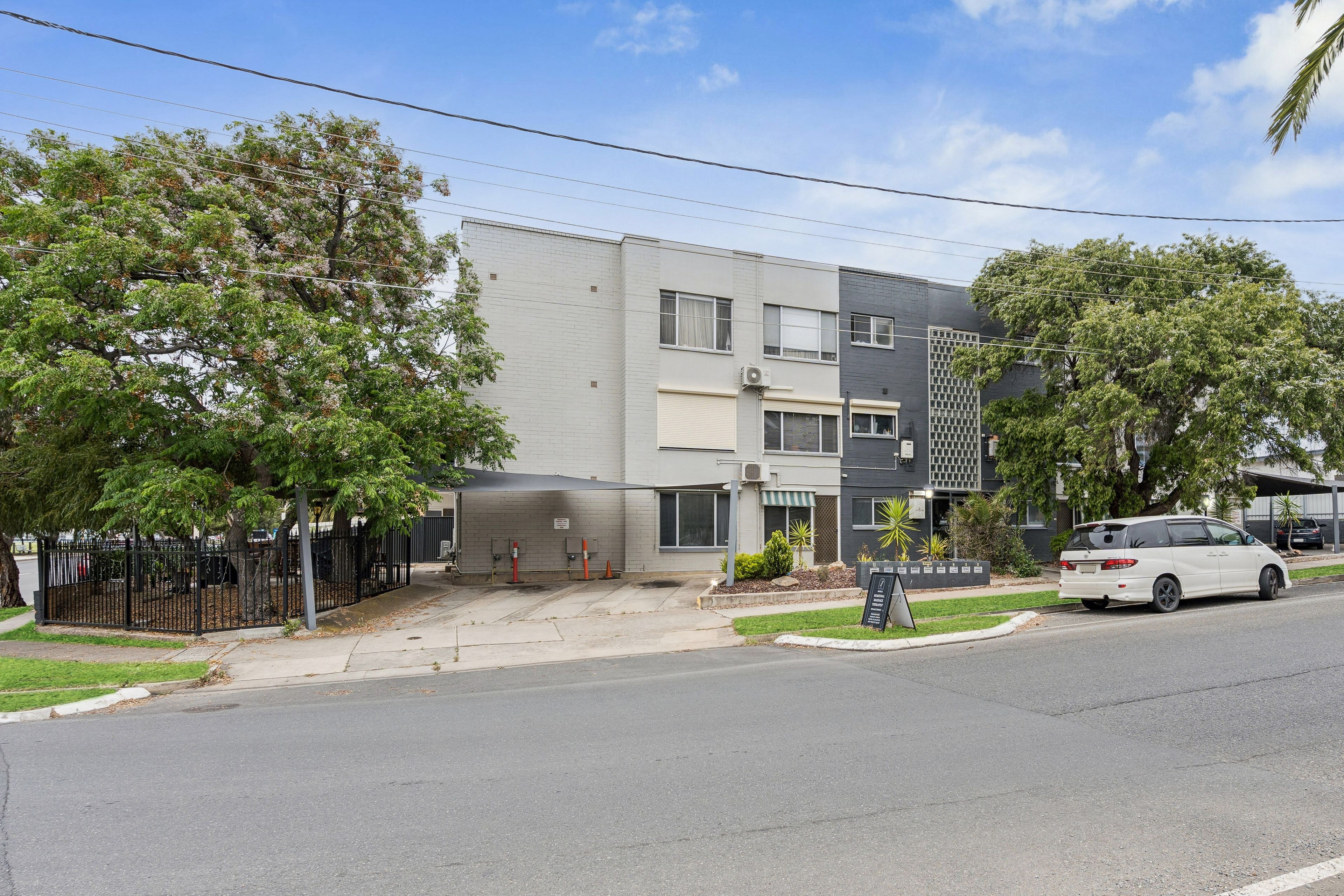 16/23 Military Road, West Beach, SA 5024