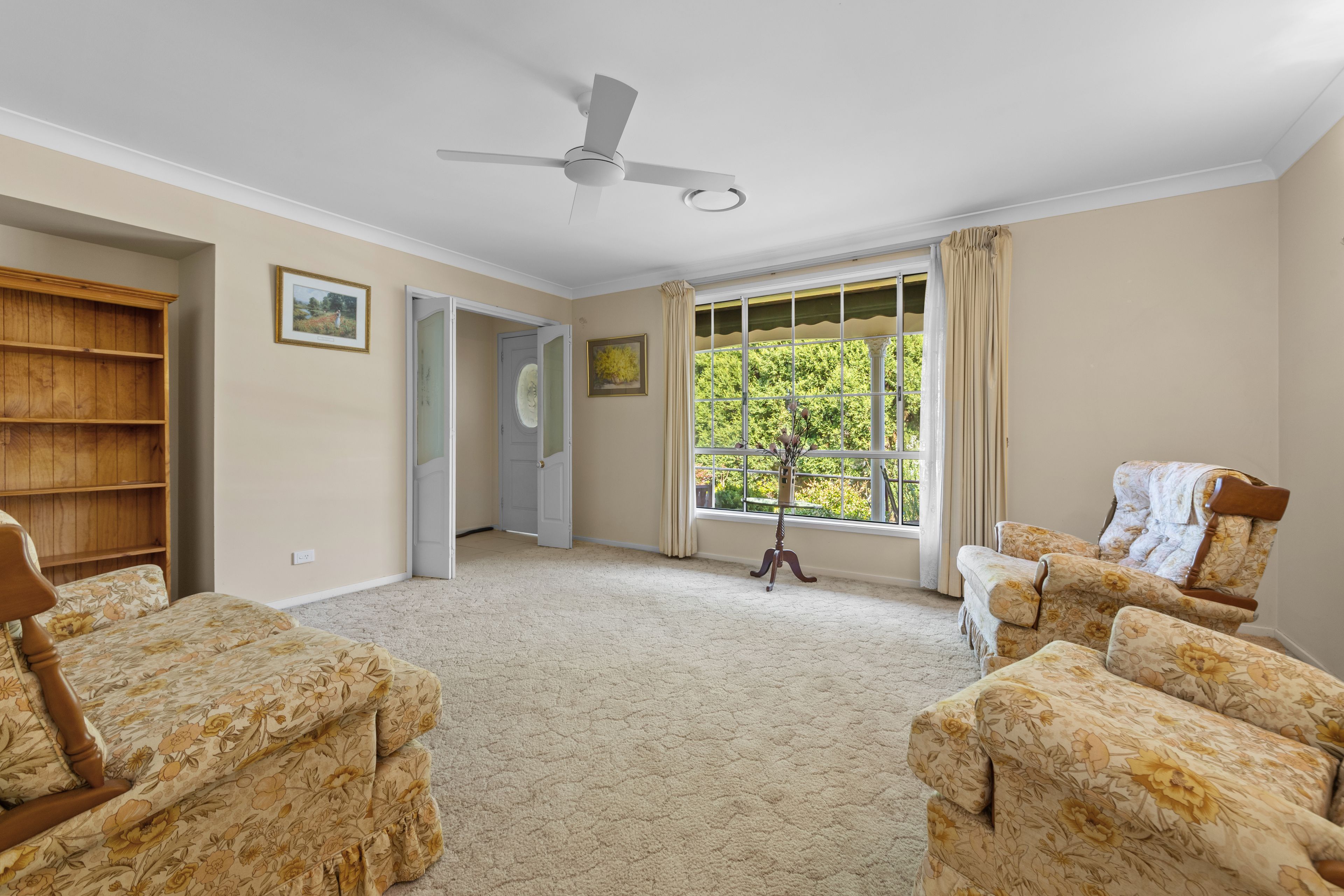 267 Buff Point Avenue — photo 6 of 15