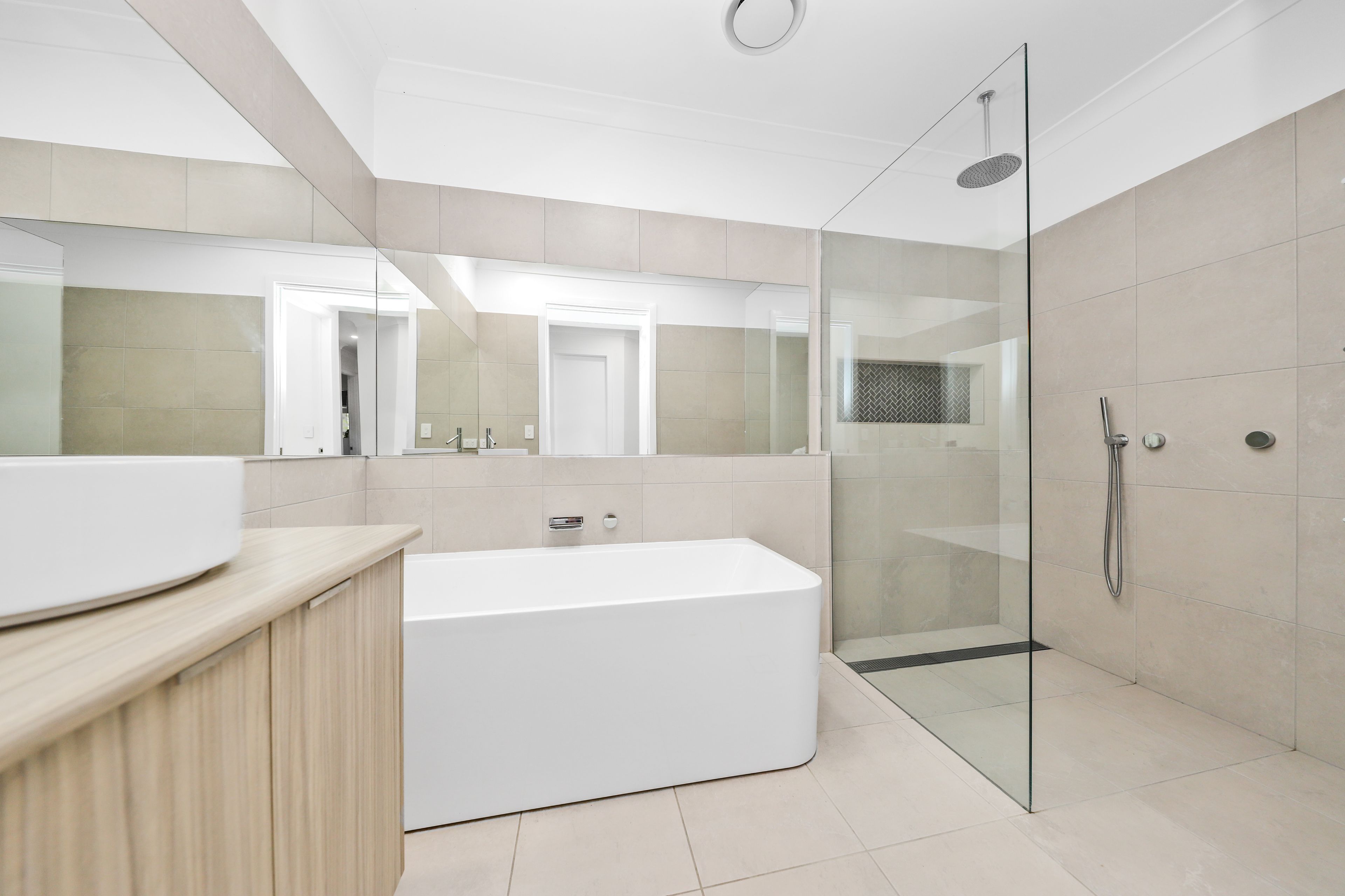 36 Cromwell Street — photo 9 of 27