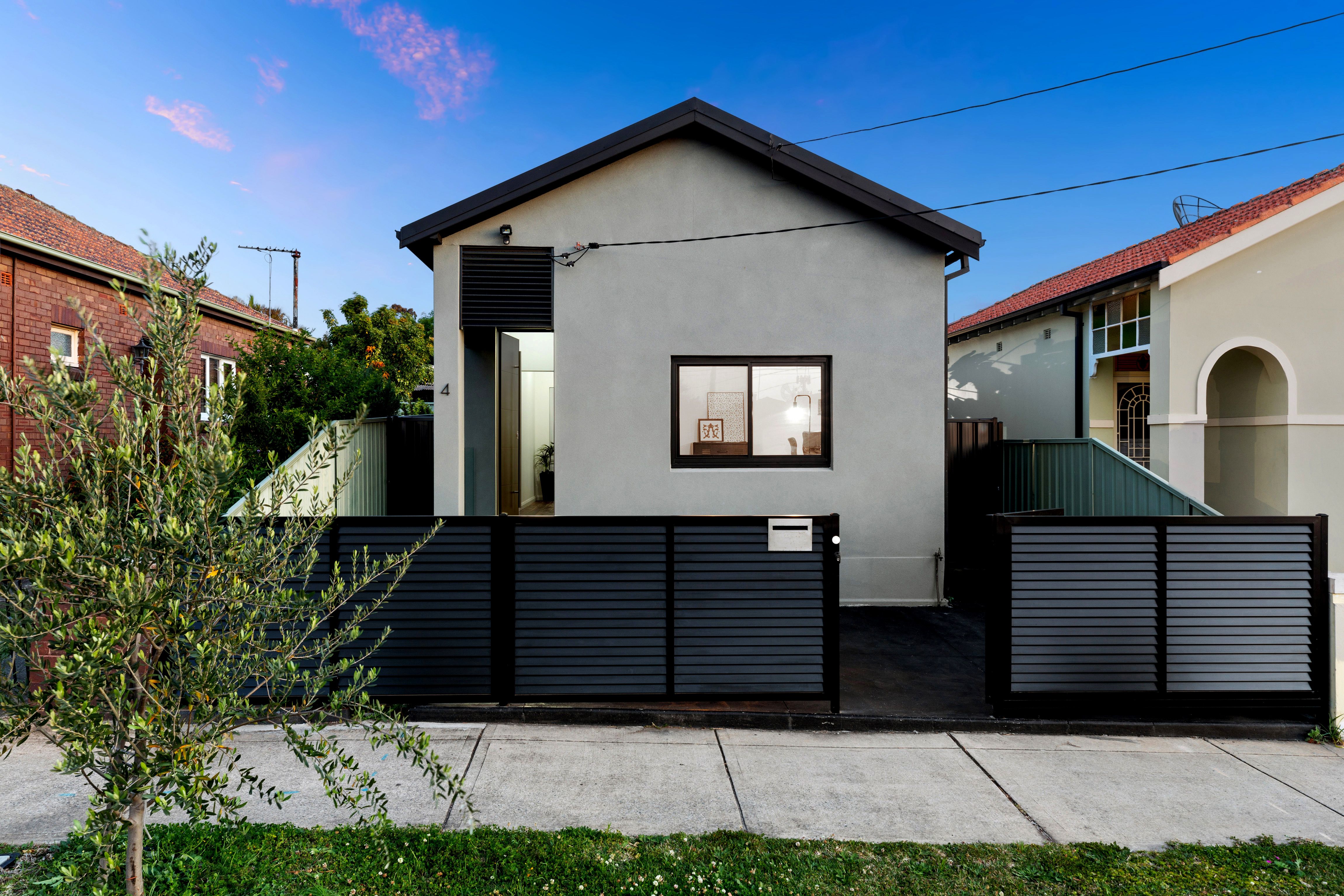 4 Fitzroy Street, Campsie NSW 2194