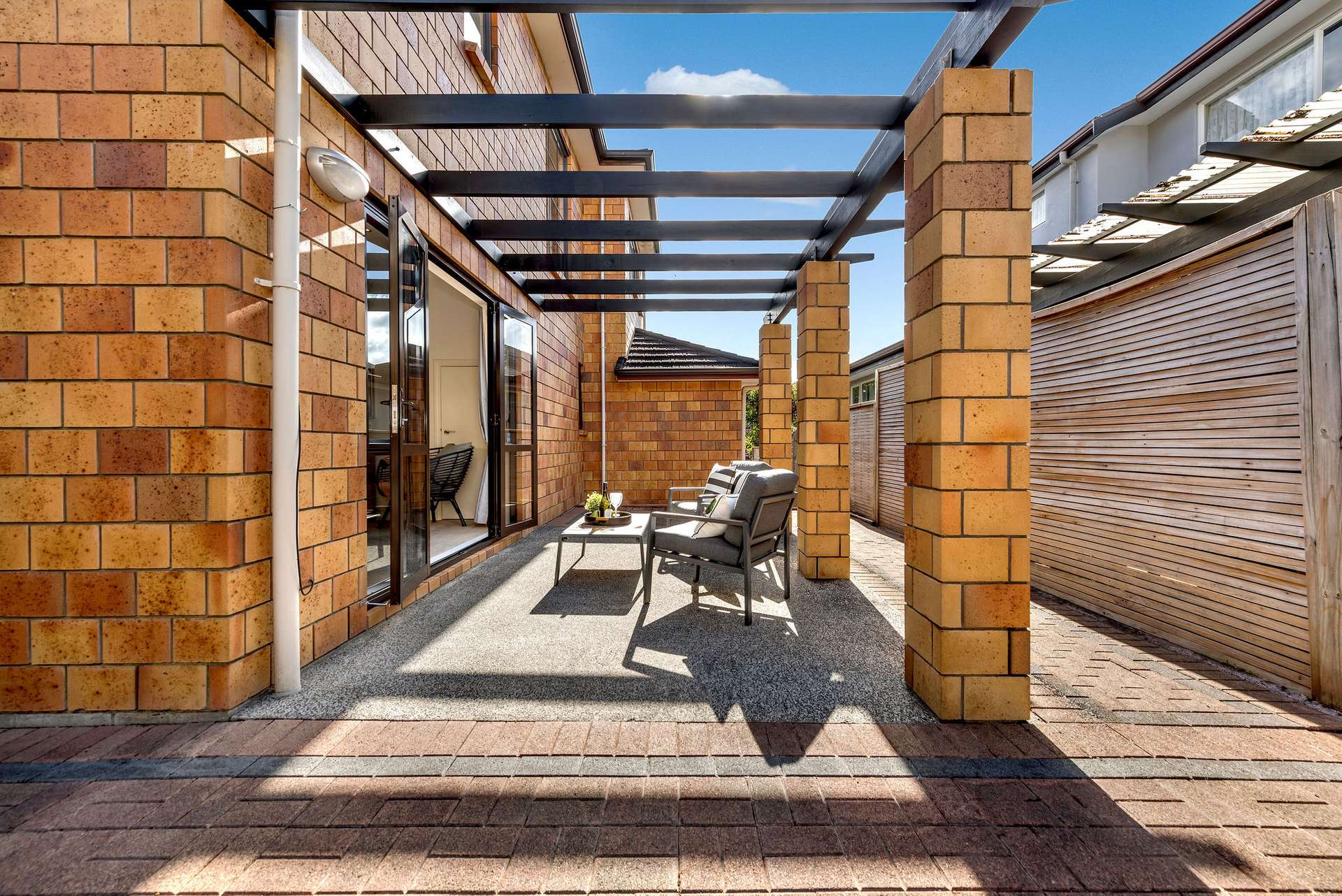 7 Kingsgate Place photo 9