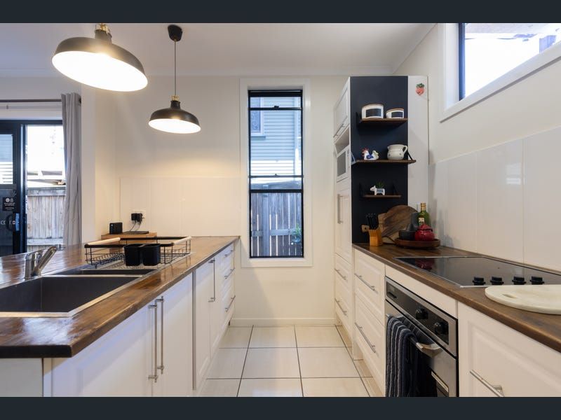 14b Hassall Street, Corinda, QLD 4075