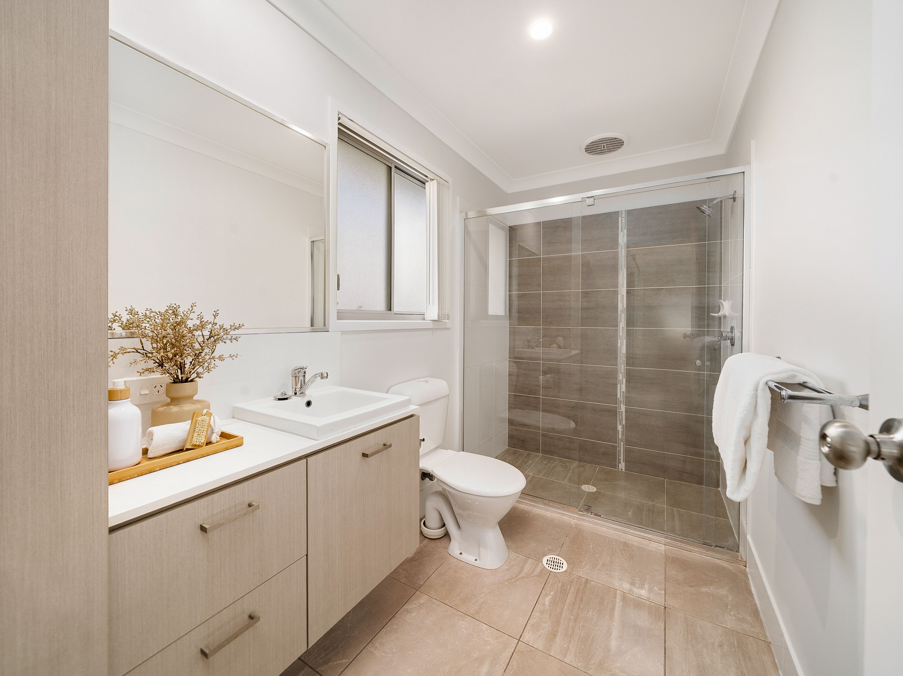 175/1 Bass Court — photo 12 of 15