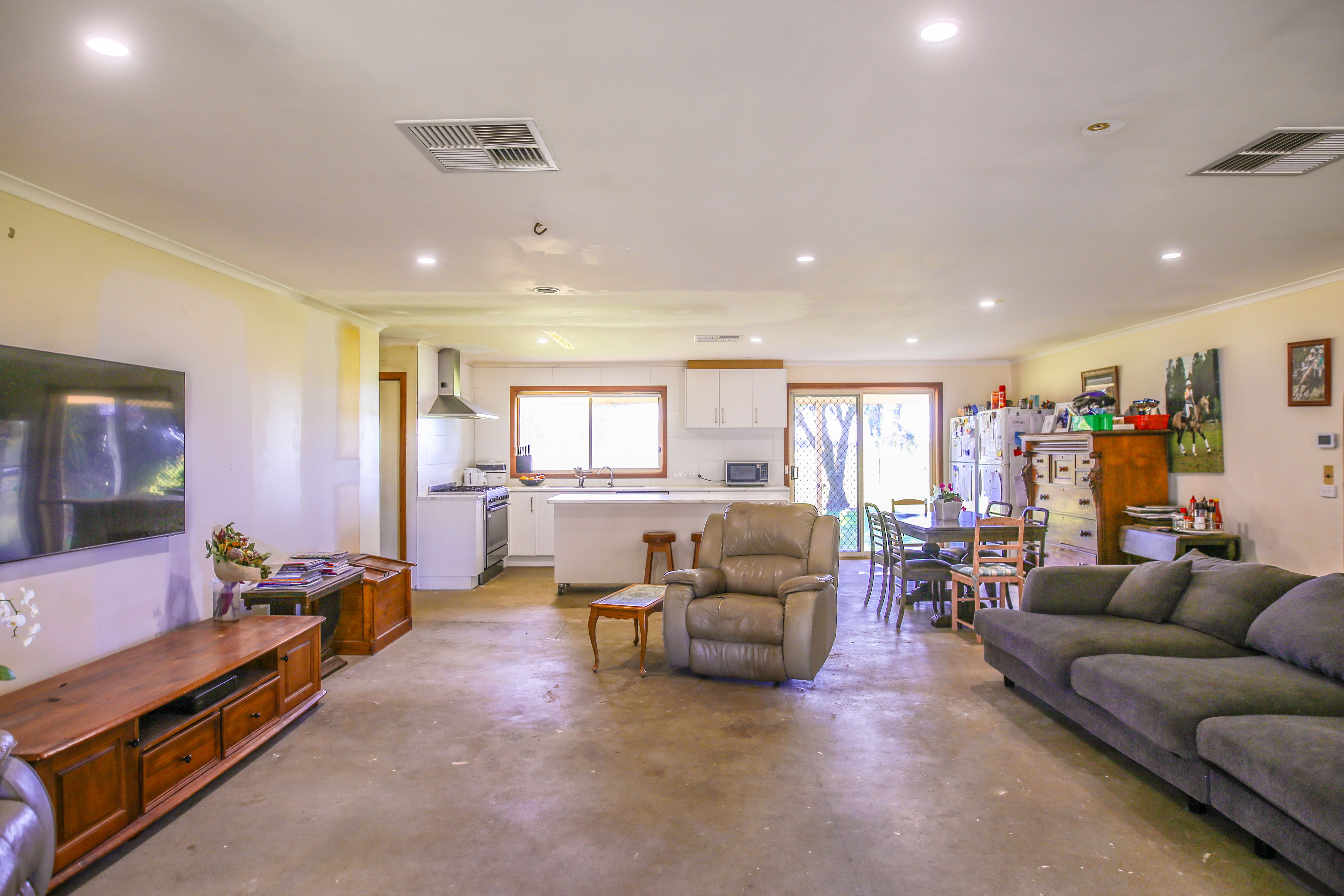 178 Nesbits Road, Deniliquin, NSW 2710 Rural Farmlet Property for