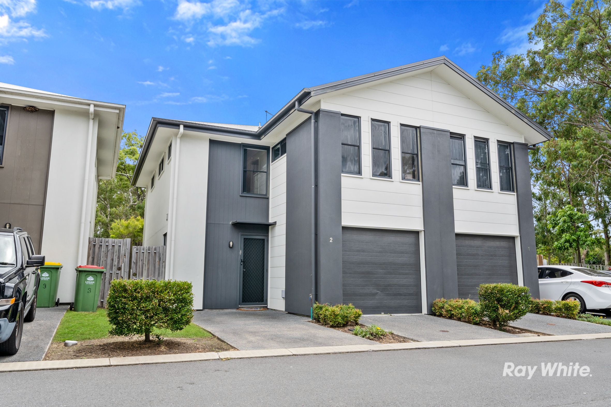 11 Clarke Road, Park Ridge QLD 4125
