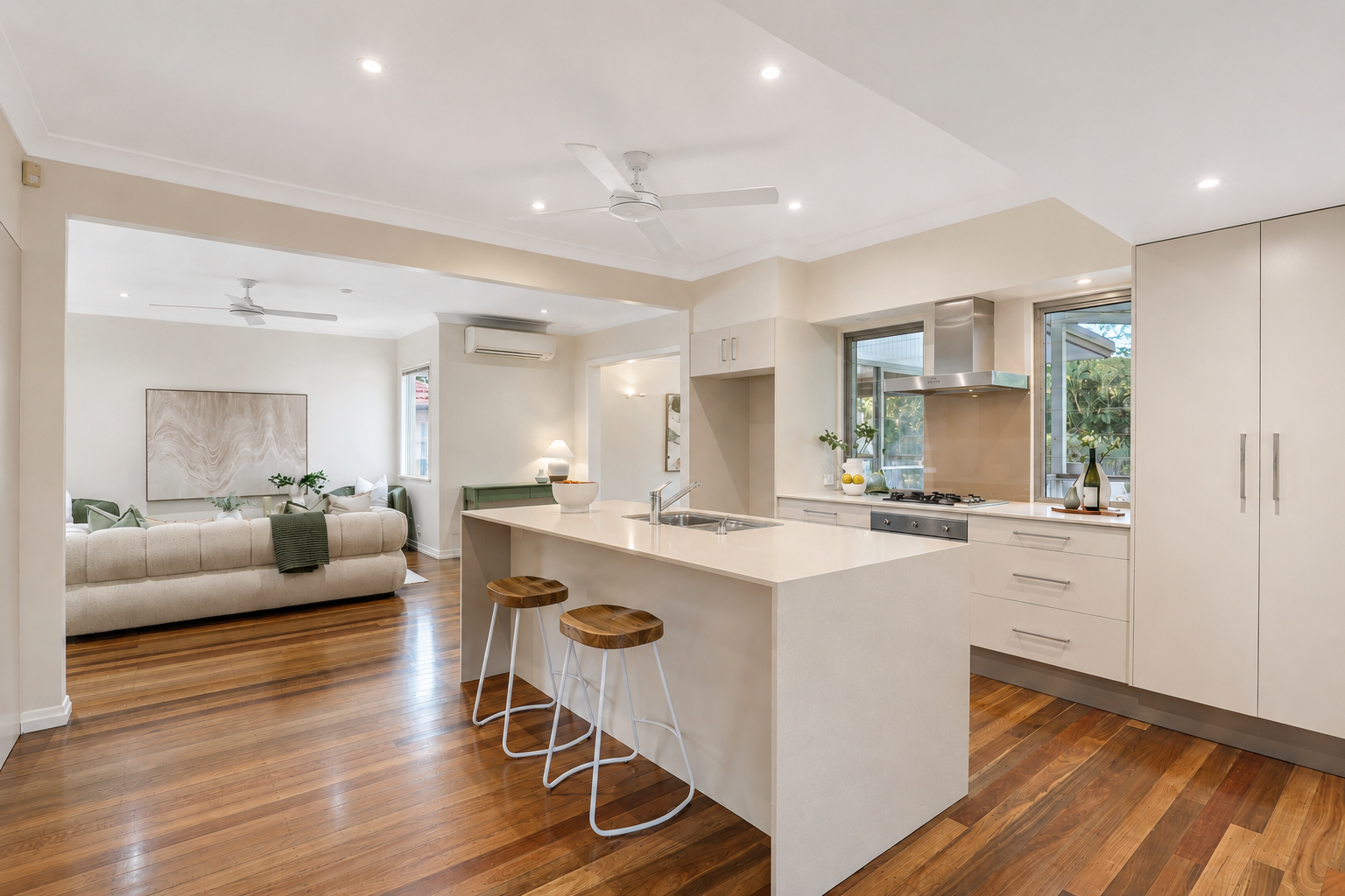 31 White Street — photo 6 of 24
