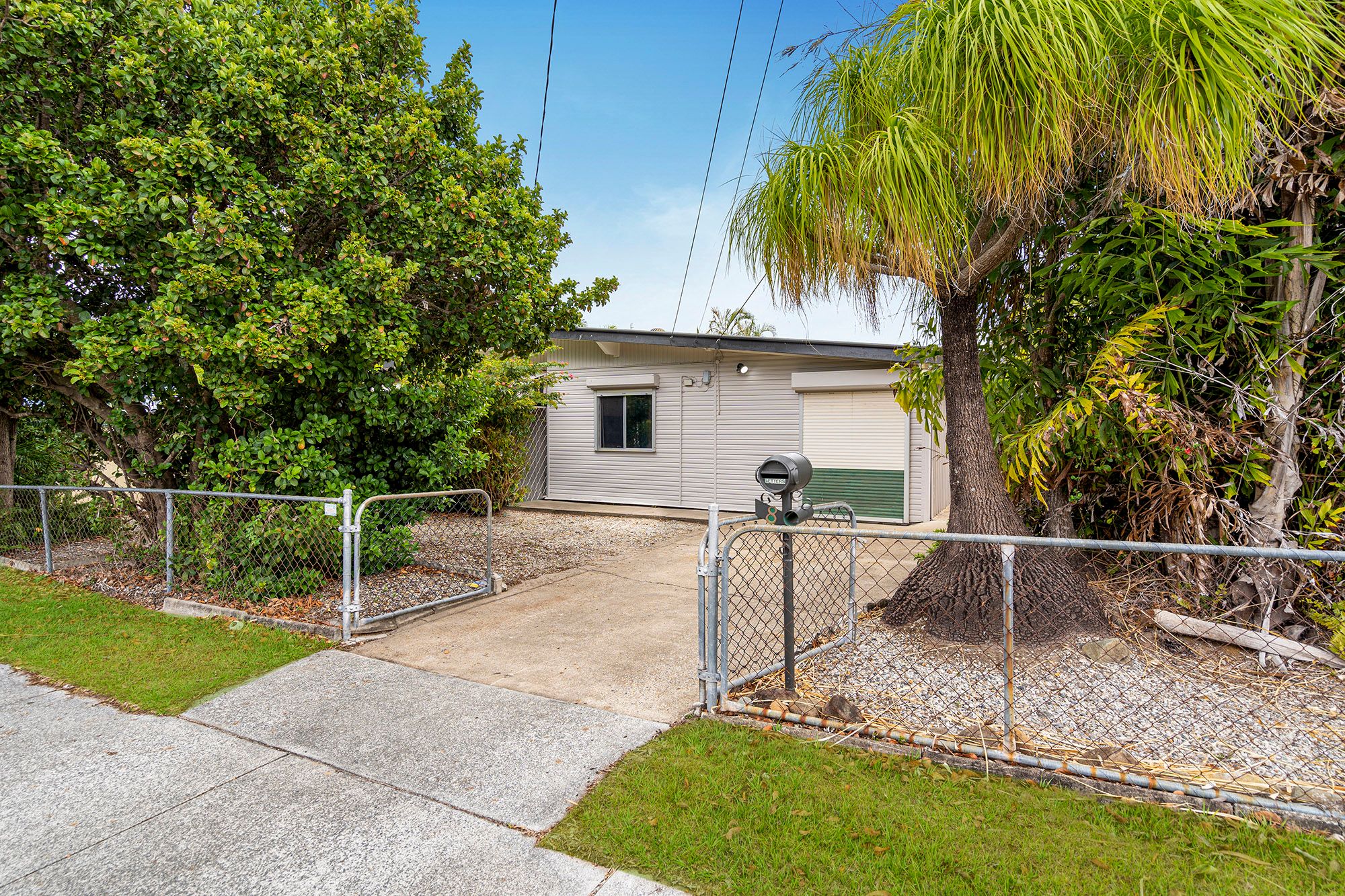 8 Kelvin Street, Woodridge QLD 4114