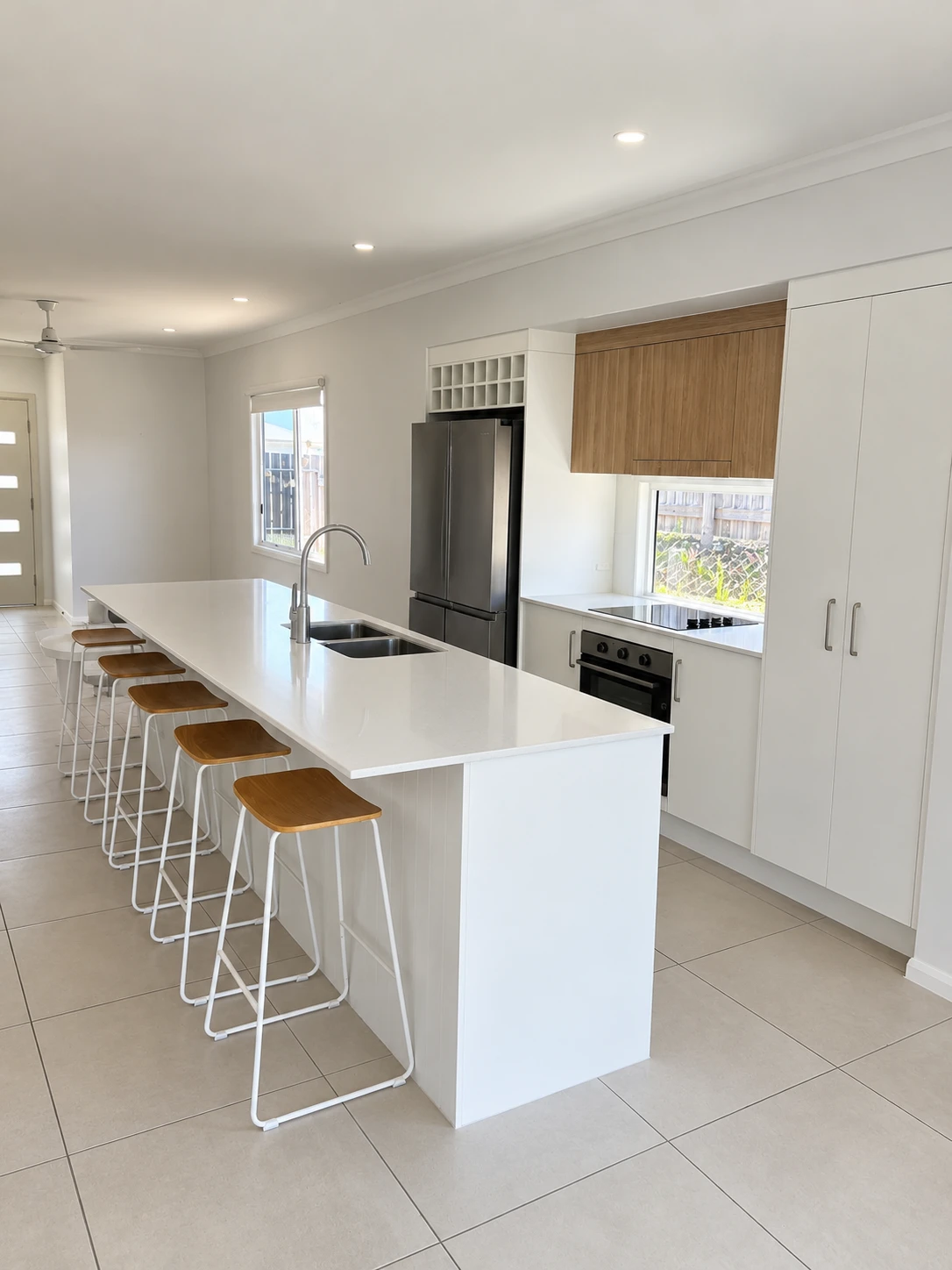 B/9 Valley Place, Hidden Valley, QLD 4703