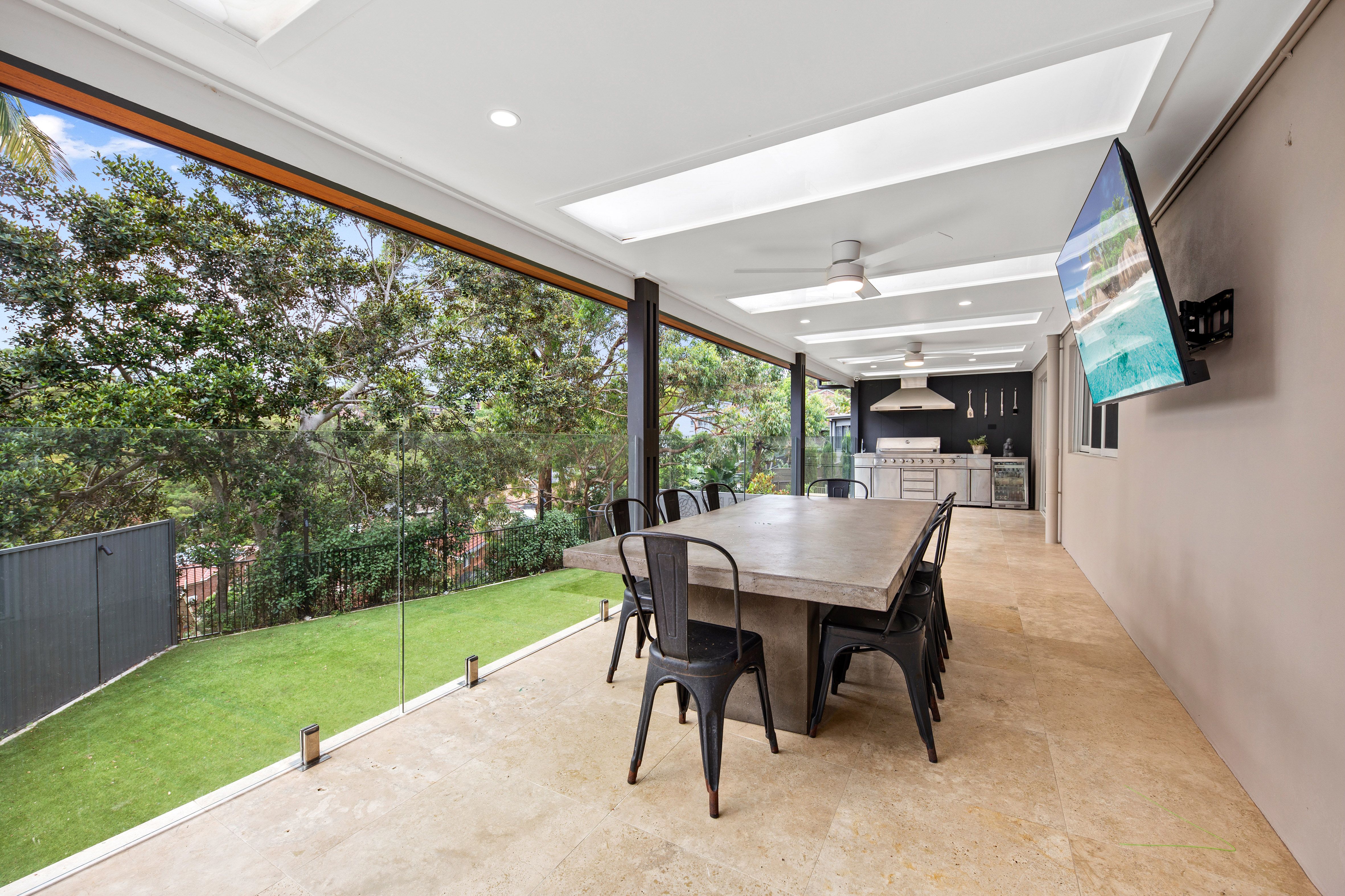 11 Charlotte Place, Illawong, NSW 2234