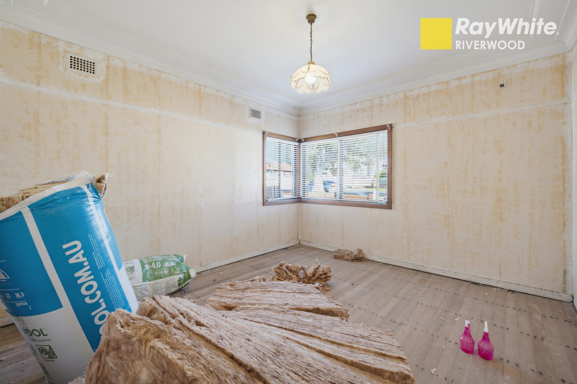 76 Hannans Road — photo 5 of 11
