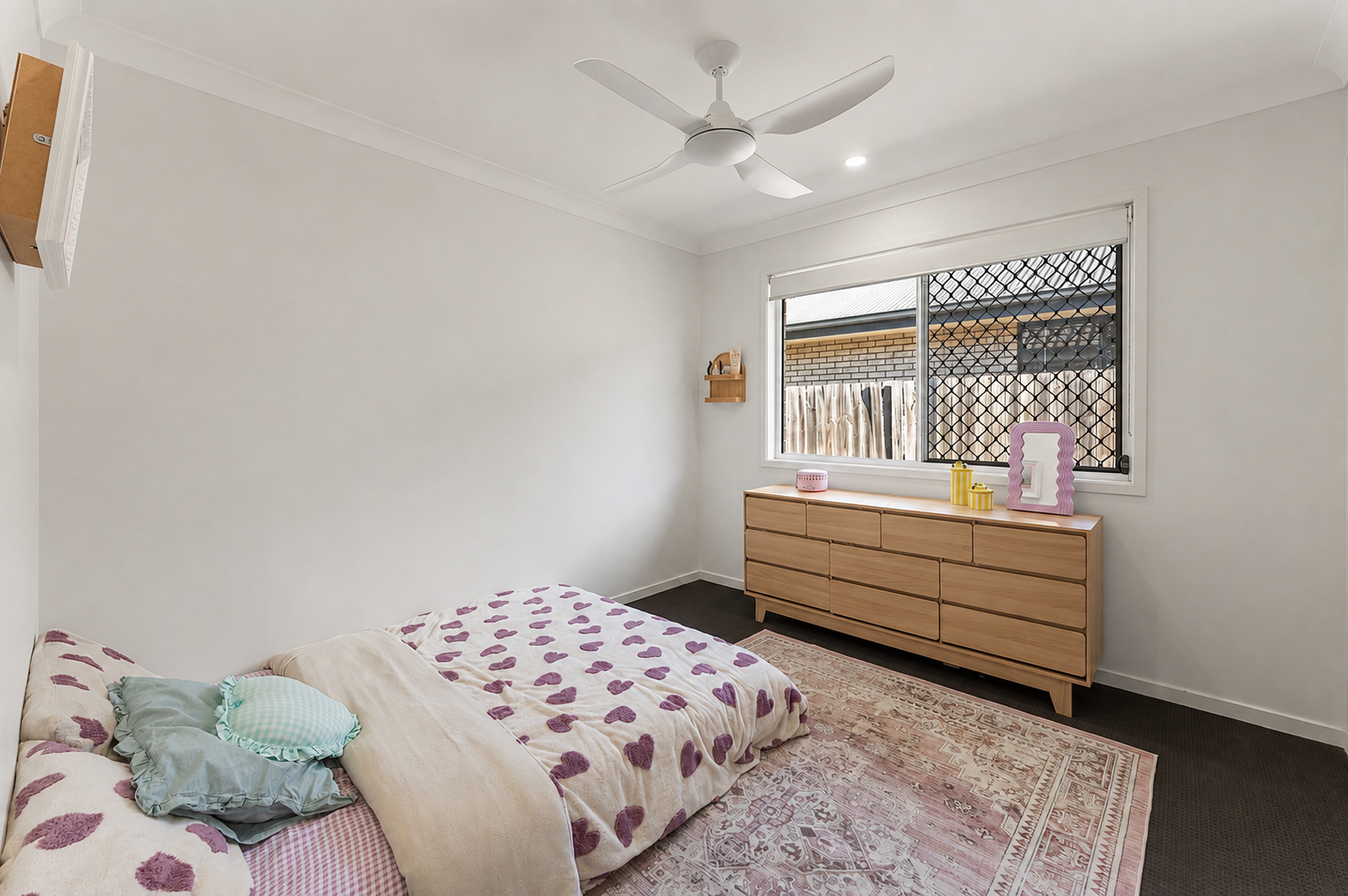 29 Clove Street — photo 12 of 19