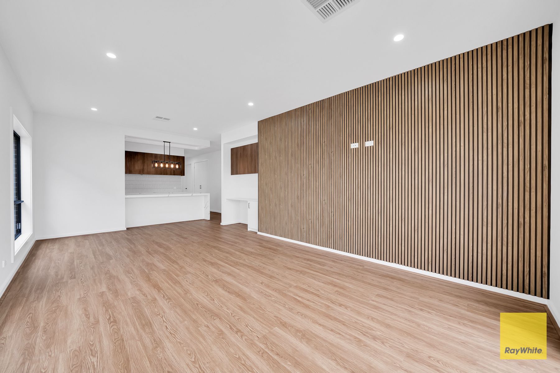 5 Dunphy Street — photo 18 of 22