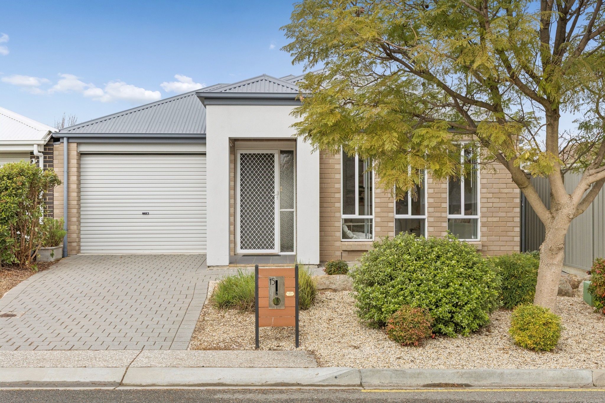15 Orbit Court, Woodcroft, SA 5162