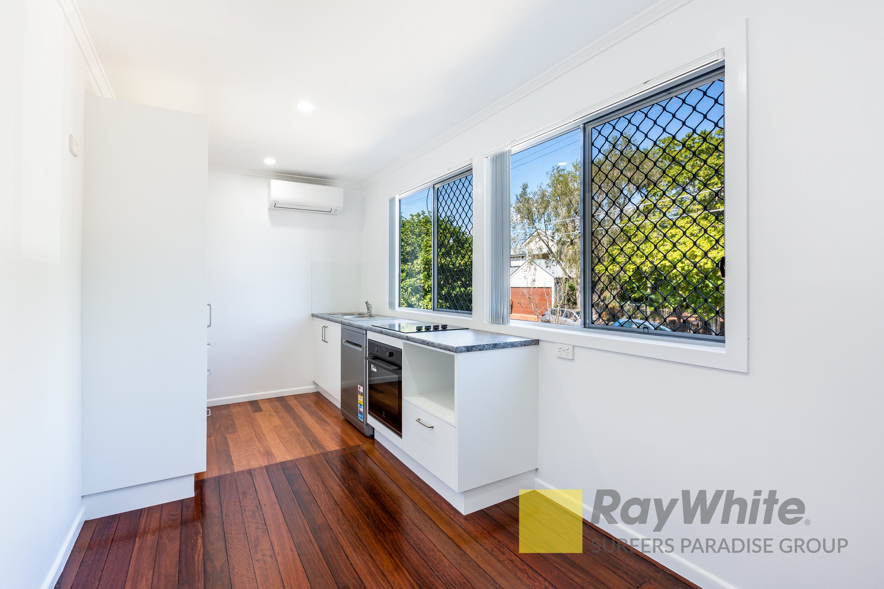 2/12 Carville Street, Annerley, QLD 4103