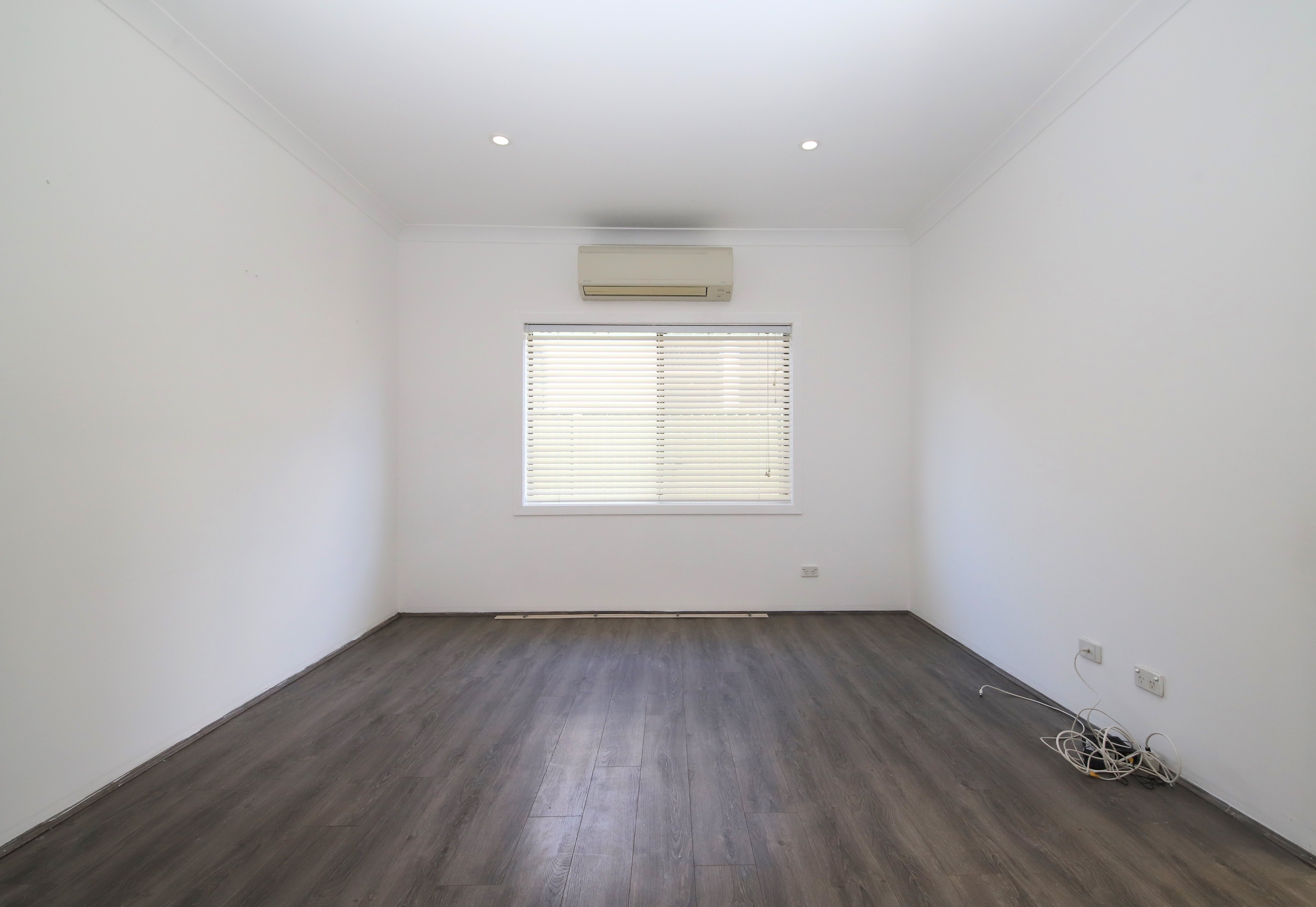 12 York Street, Condell Park, NSW 2200