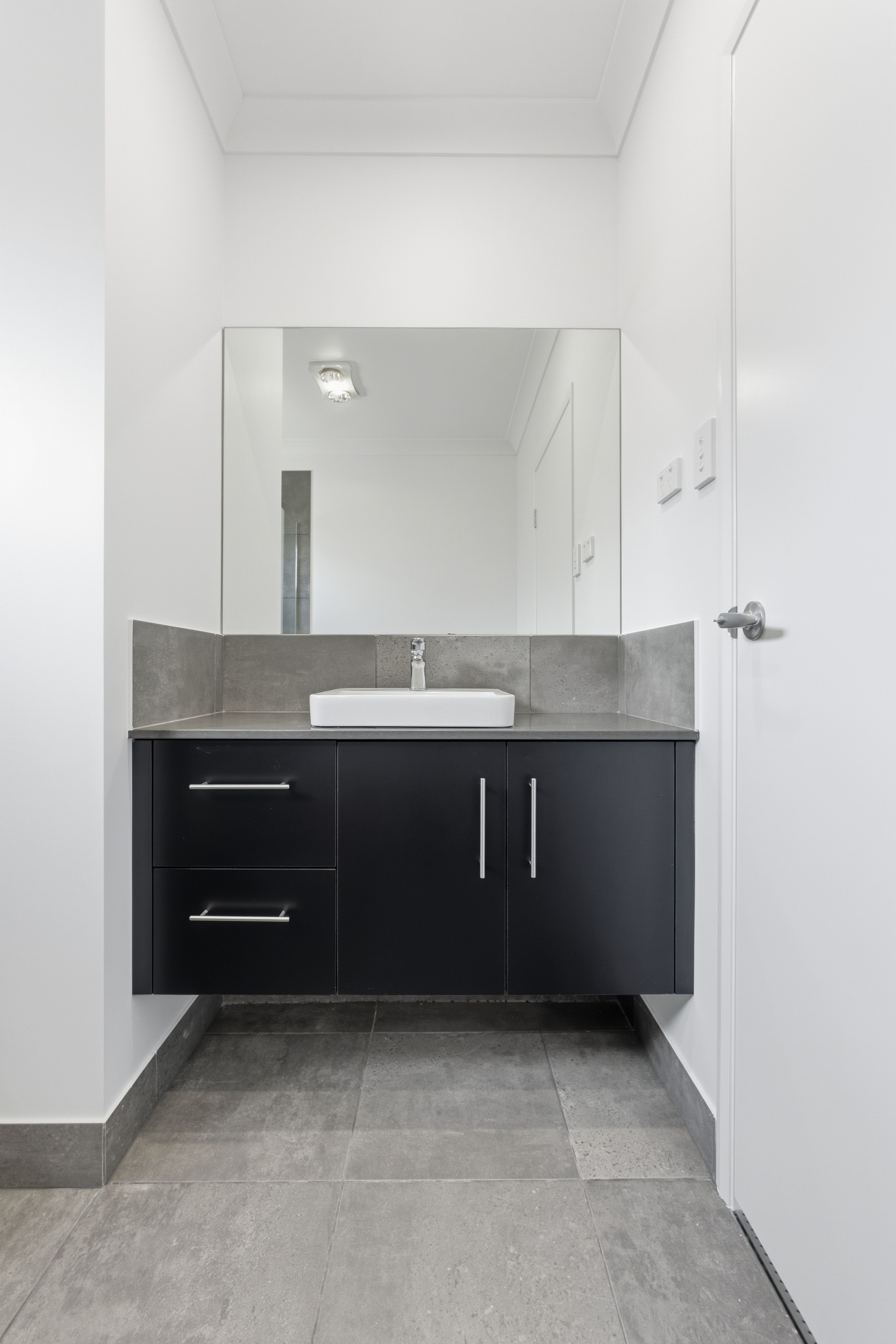 13B Keppel Avenue — photo 17 of 22