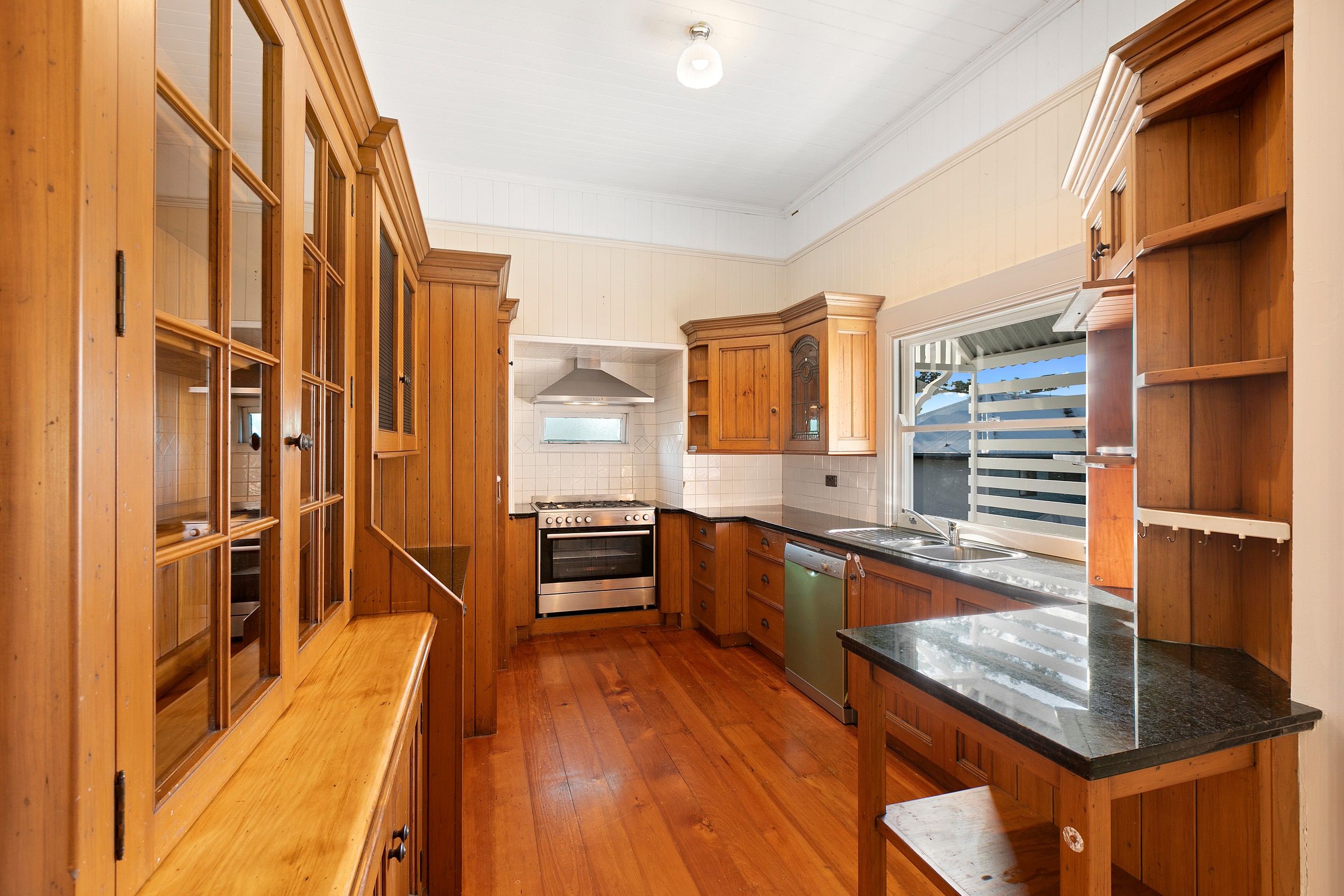 97 Villa Street, Annerley, QLD 4103