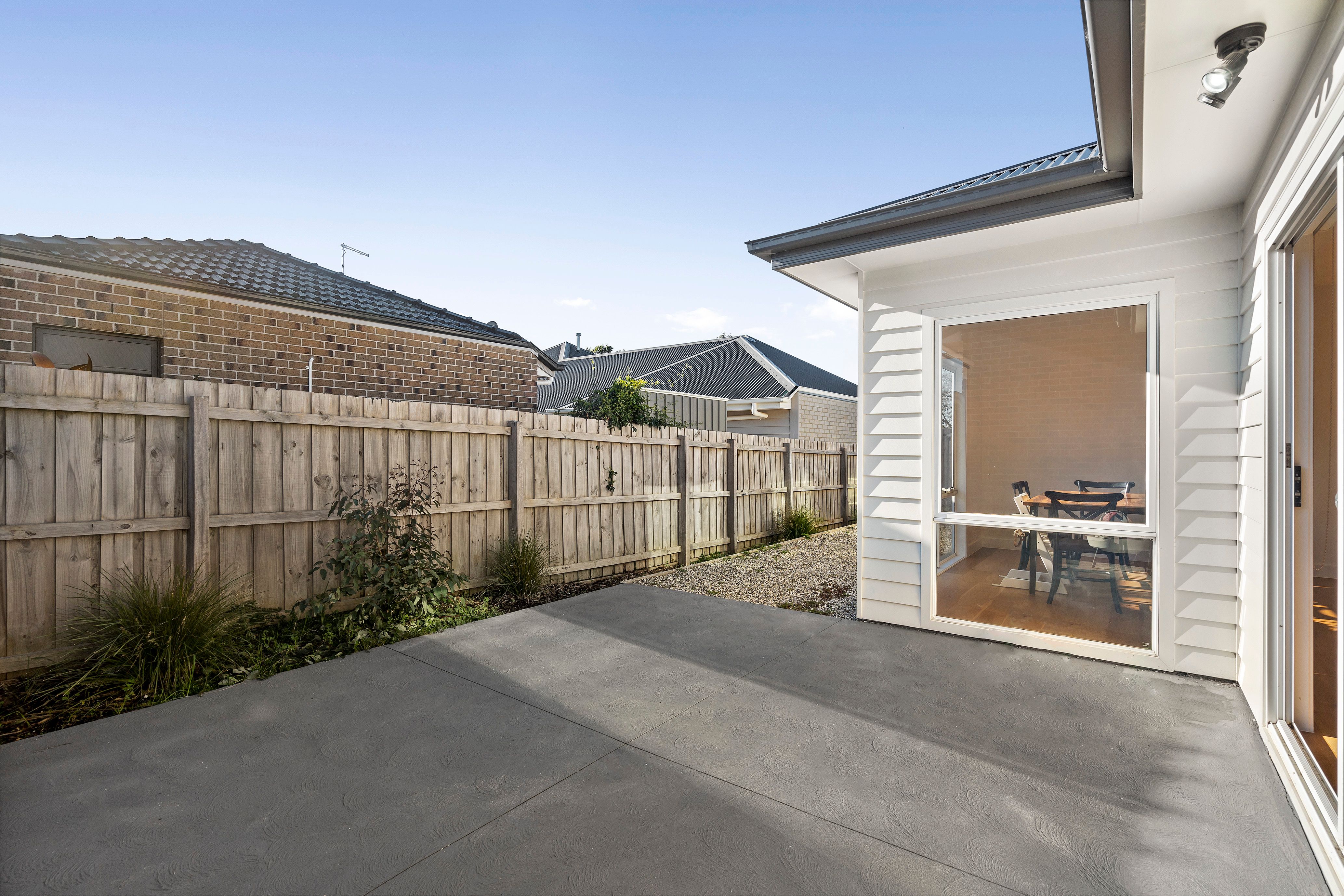 8/140-142 Main Road — photo 15 of 19