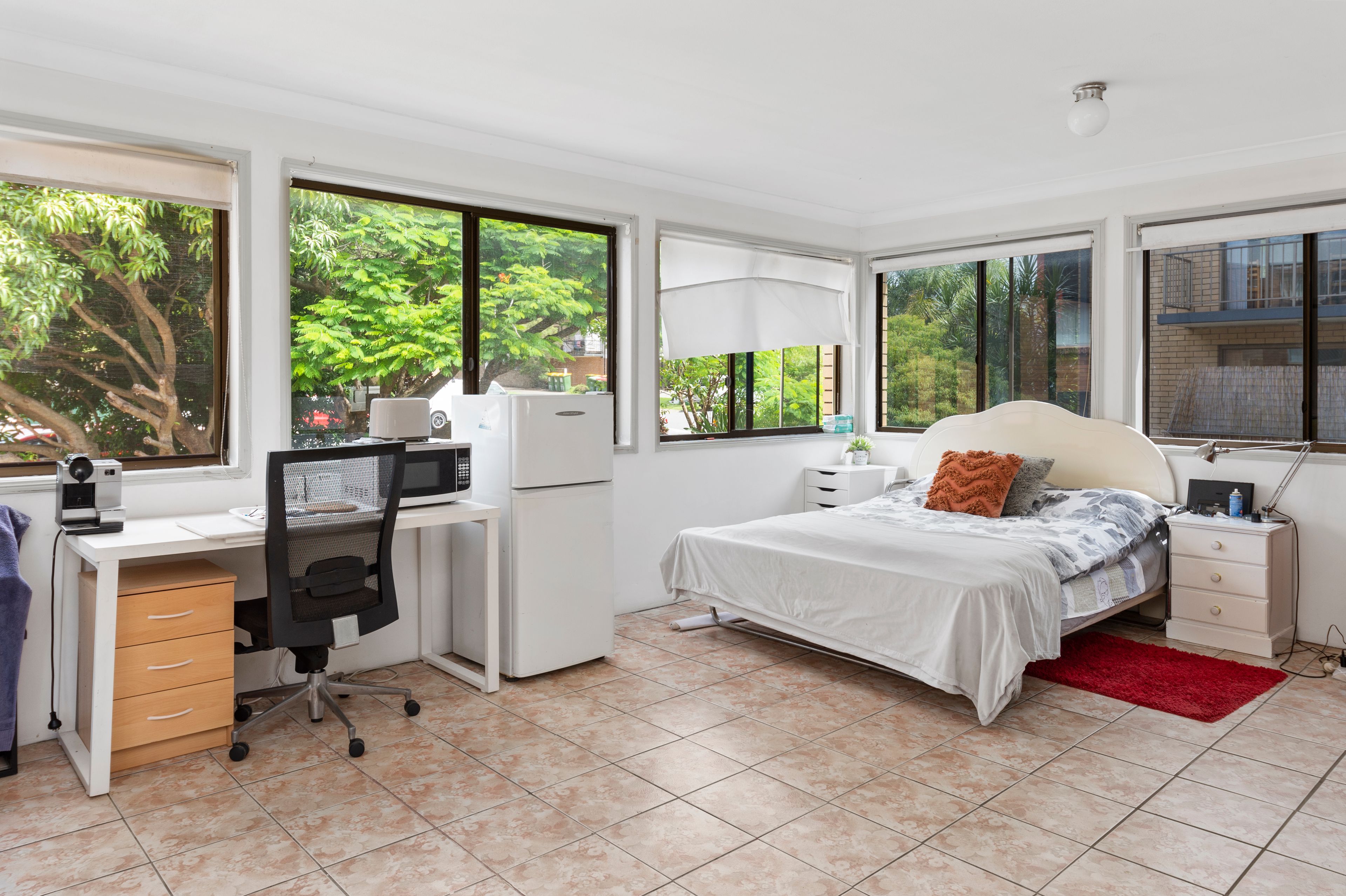2/27 White Street, Southport, QLD 4215