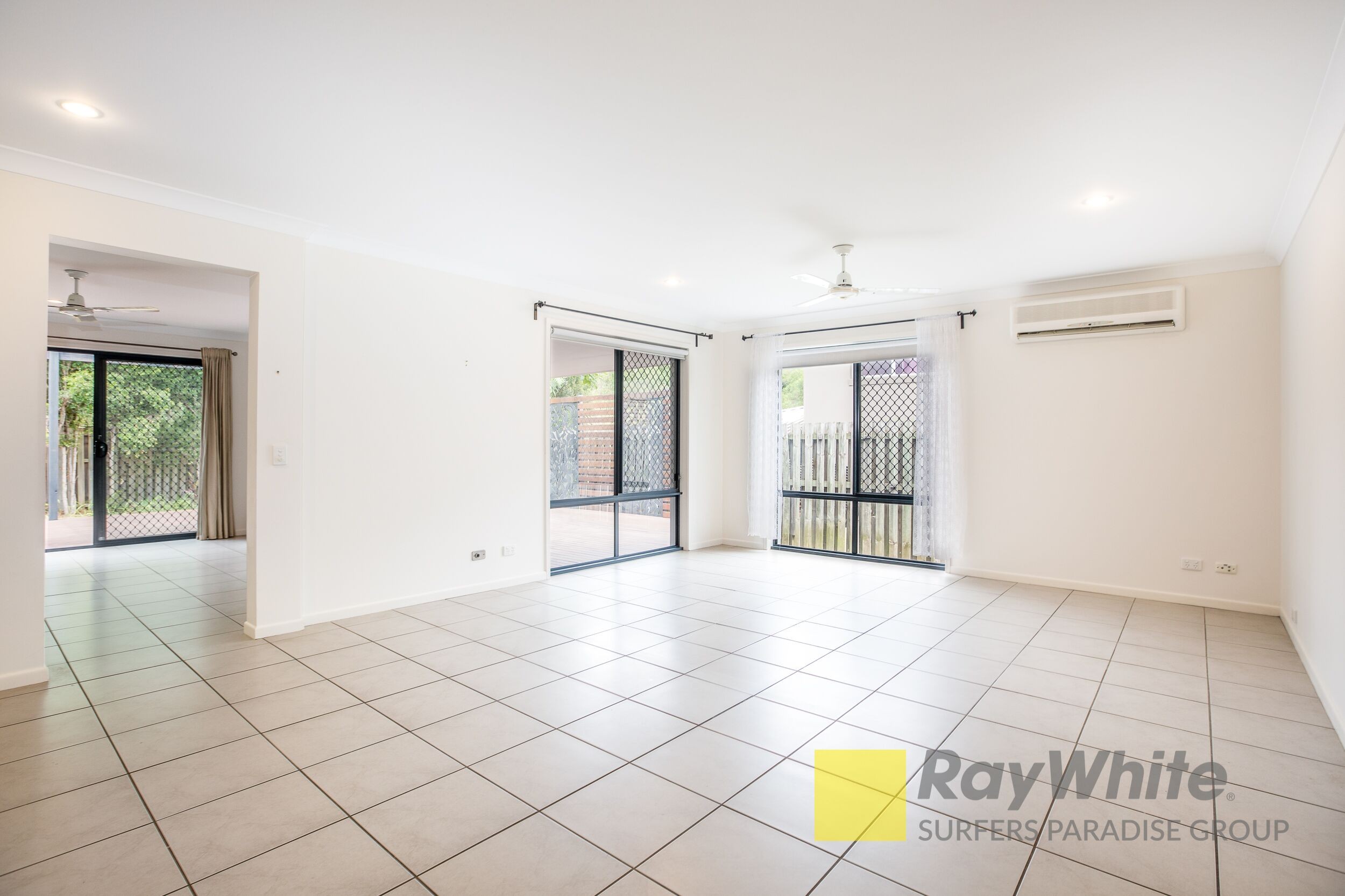 11 VERMONT Street, Oxenford, QLD 4210