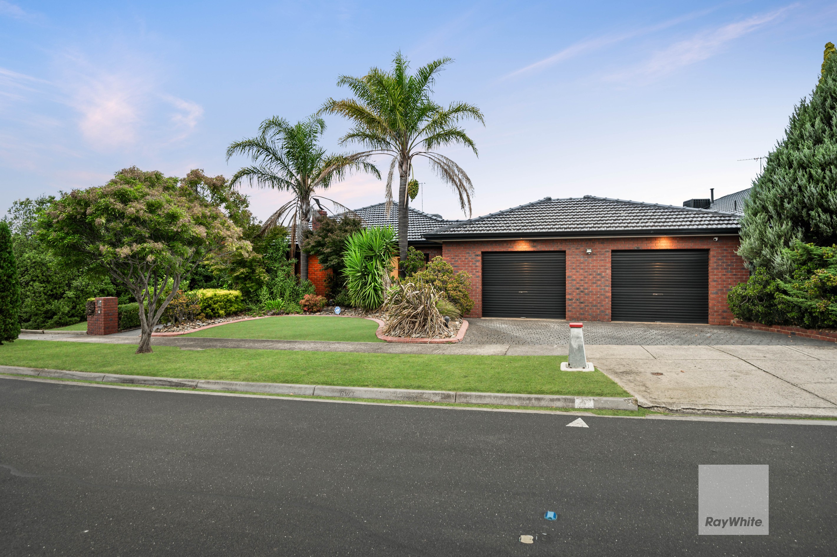18 Piccadilly Court, Greenvale, VIC 3059