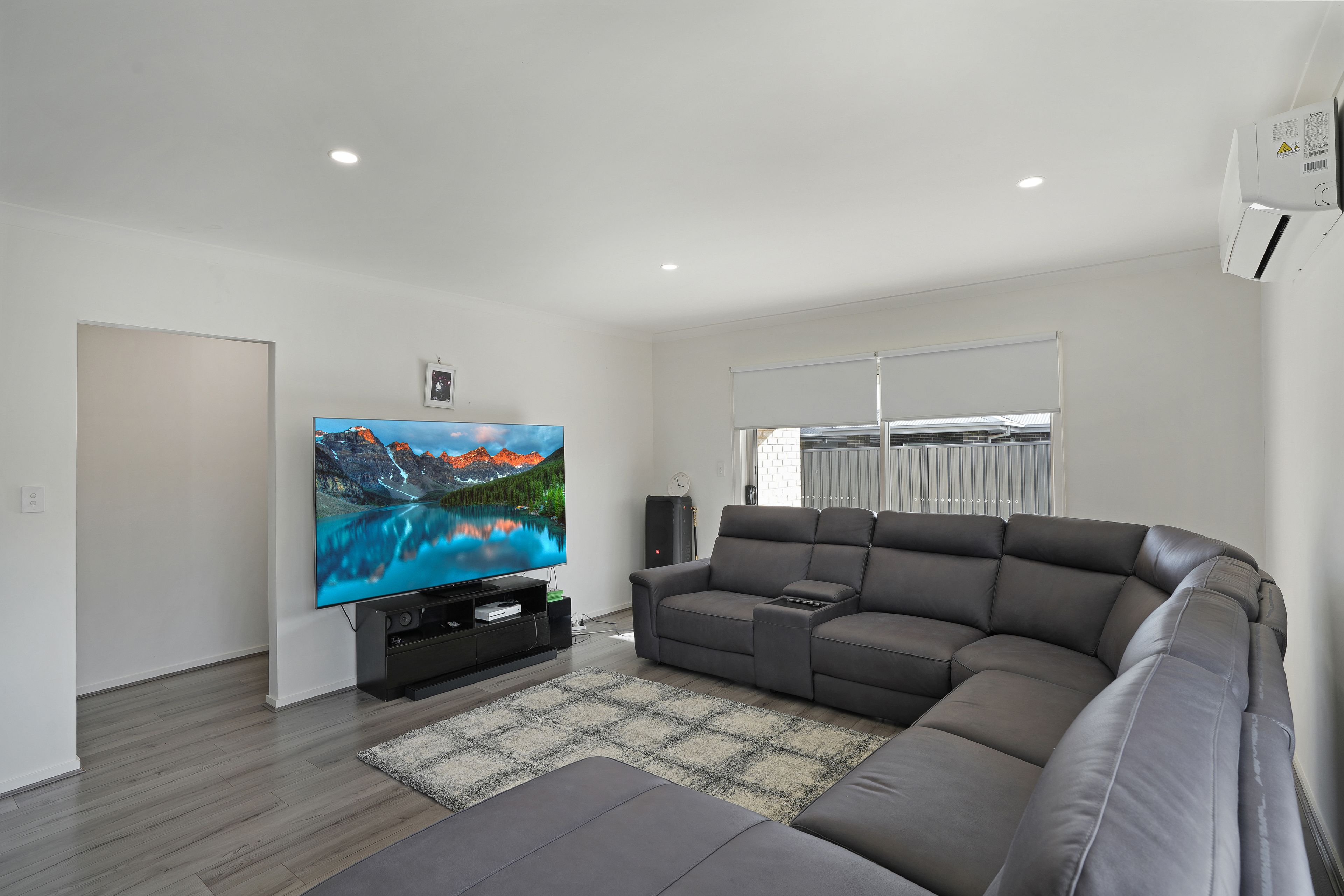 77 Correa Street — photo 8 of 12