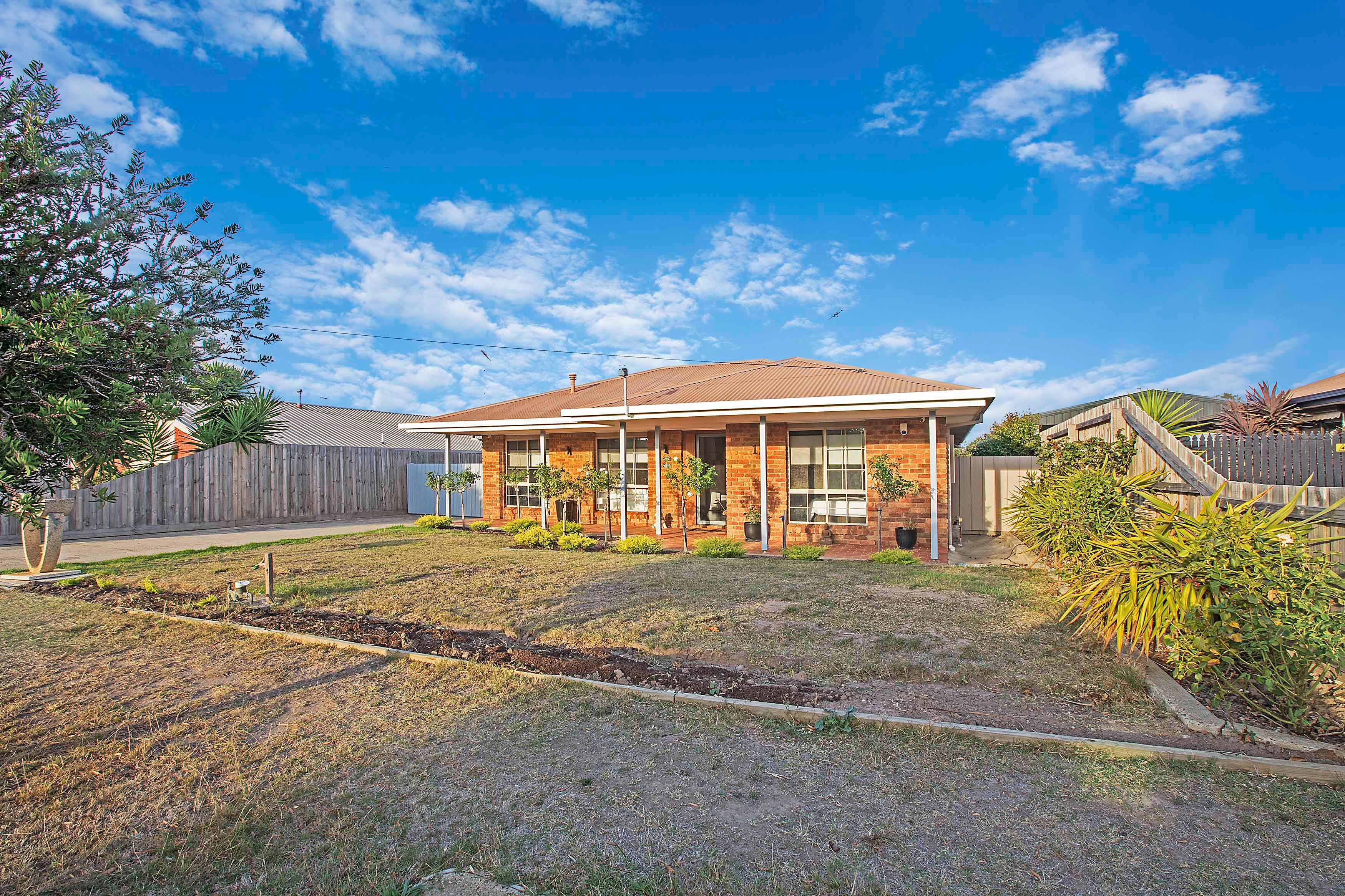 14 Sandalwood Court, Grovedale, VIC 3216