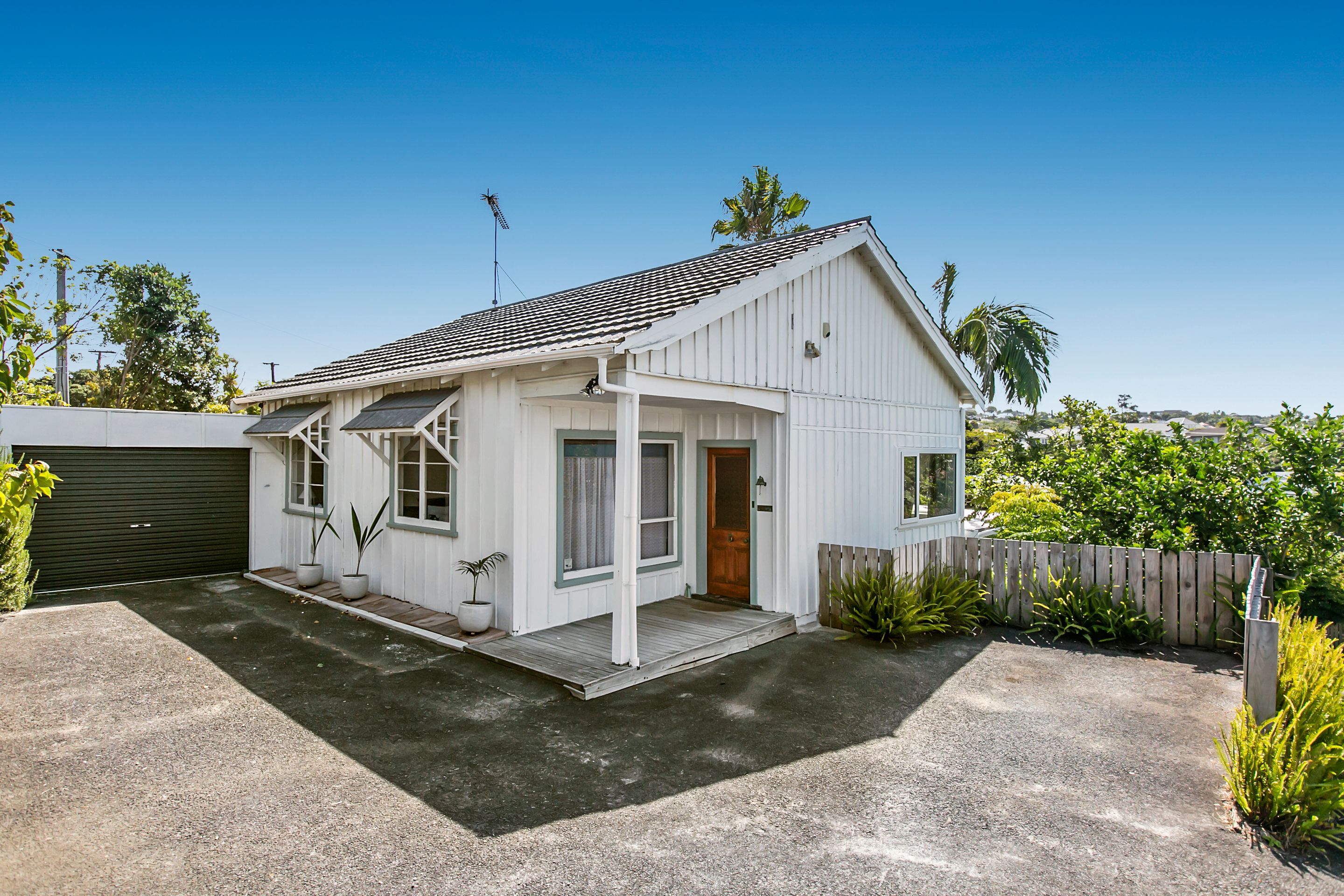 1/70 Selwyn Road, Cockle Bay, Manukau City