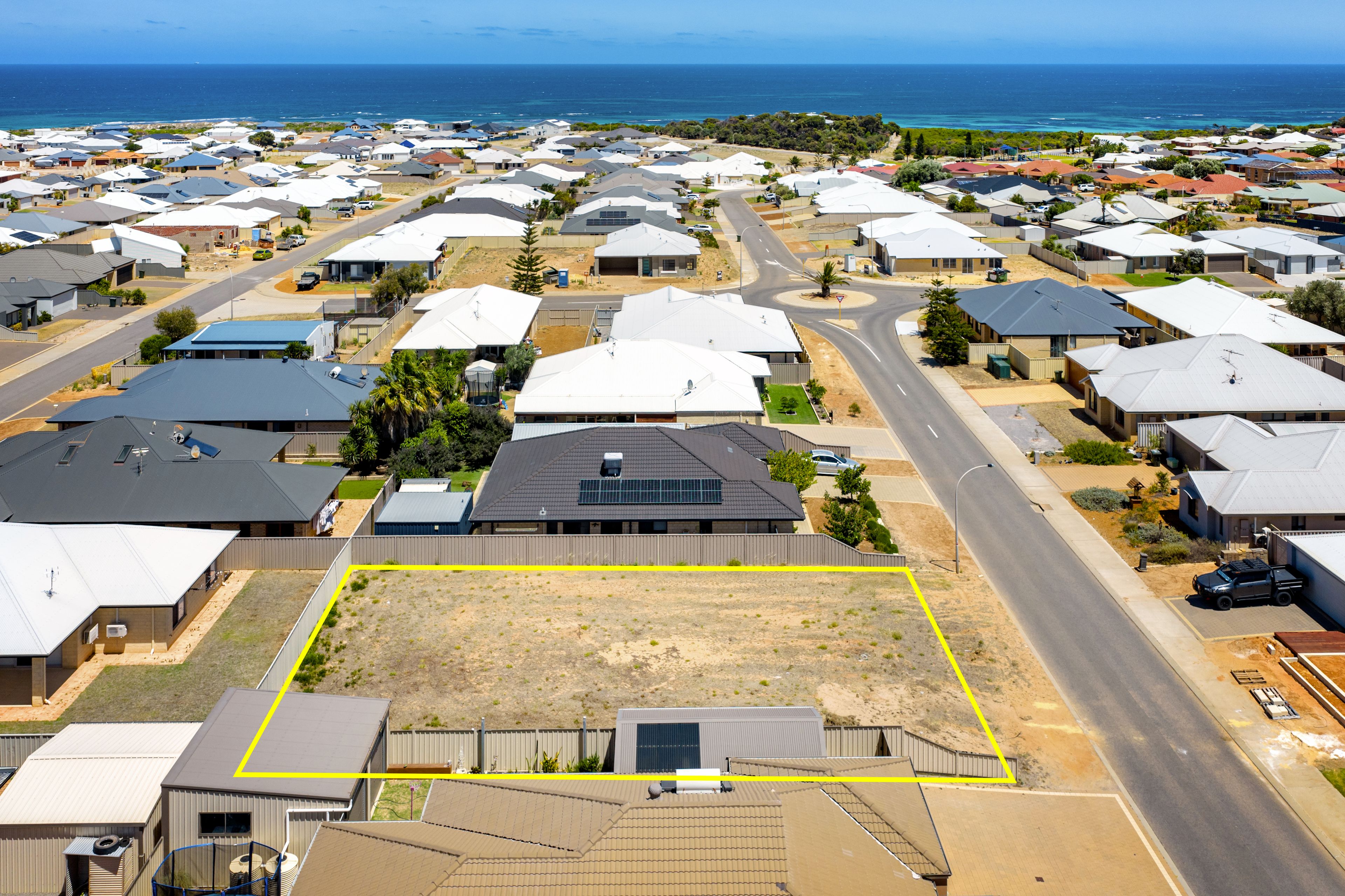 32 Neptune Corner, Glenfield, WA 6532