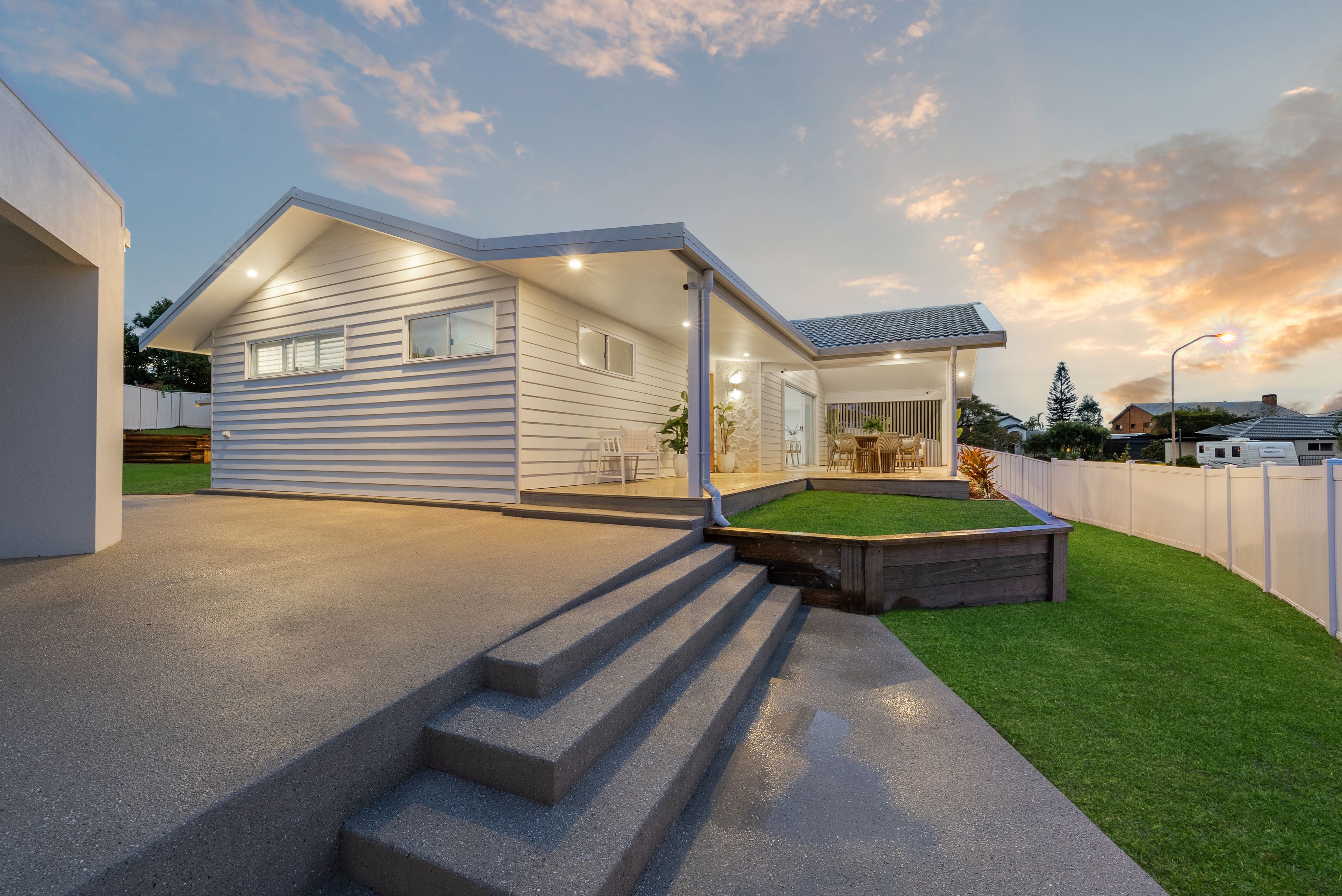 19 Numeralla Avenue, Ashmore, QLD 4214