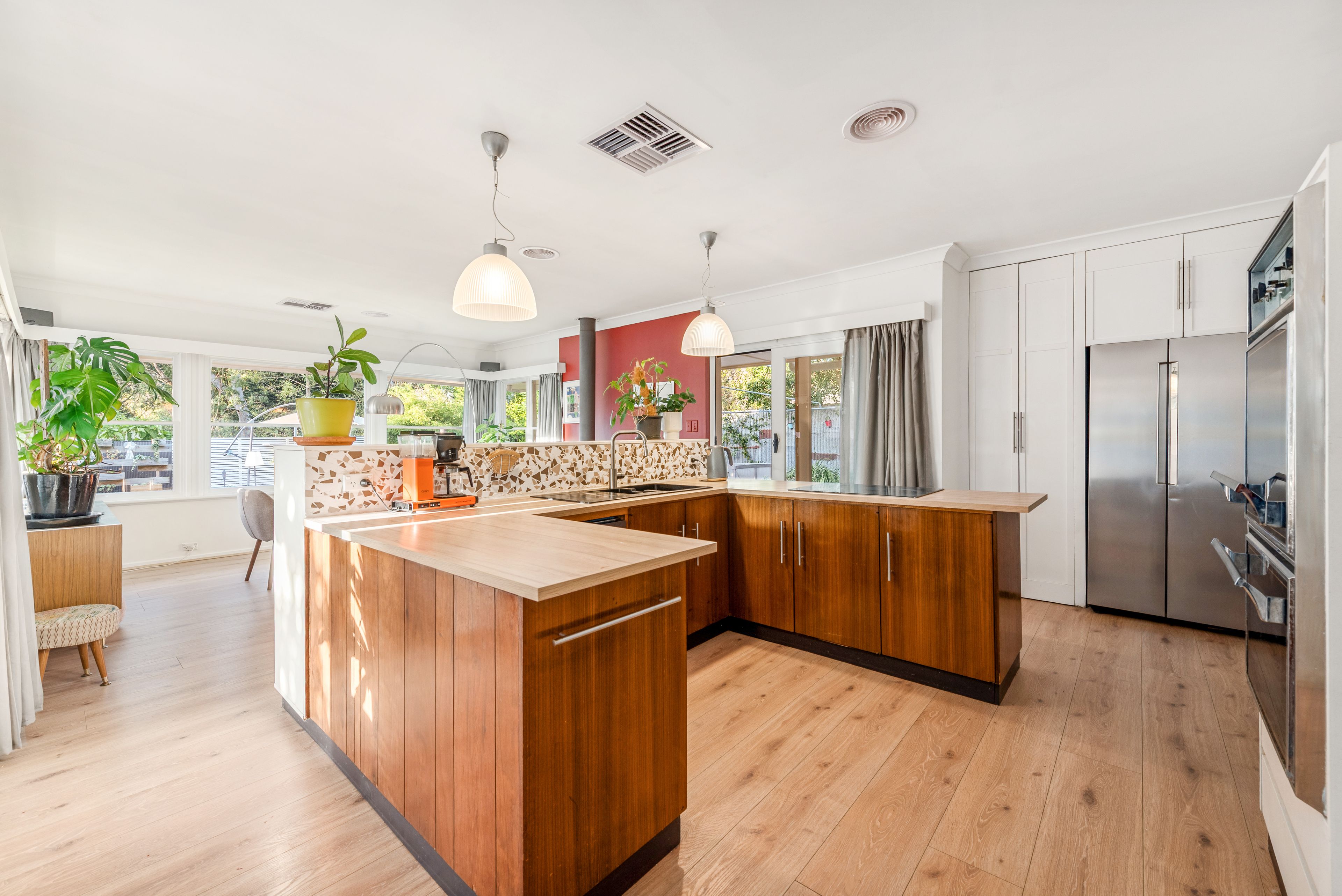 9 Emu Avenue — photo 8 of 29