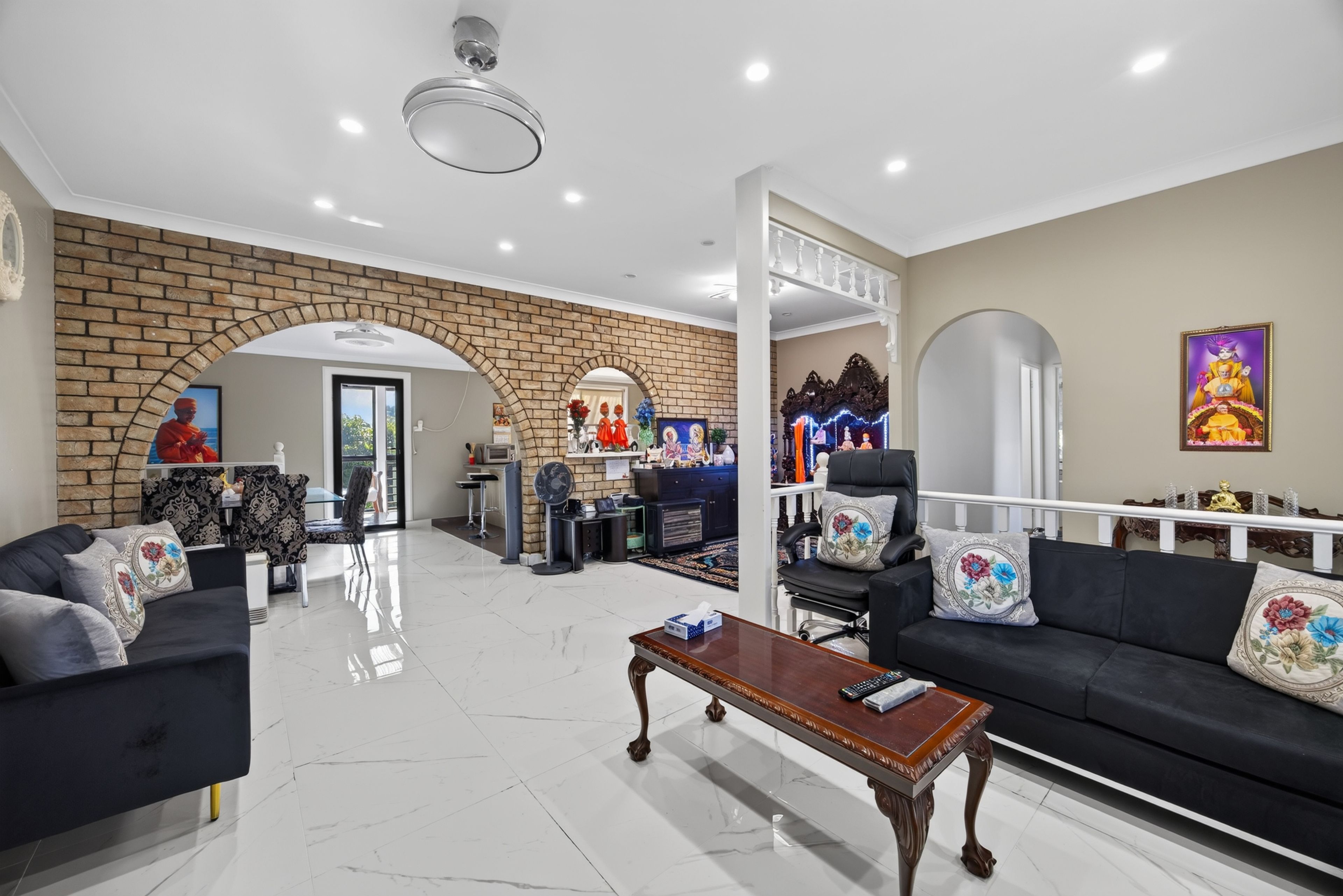 1 Ulonga Place, Toongabbie, NSW 2146