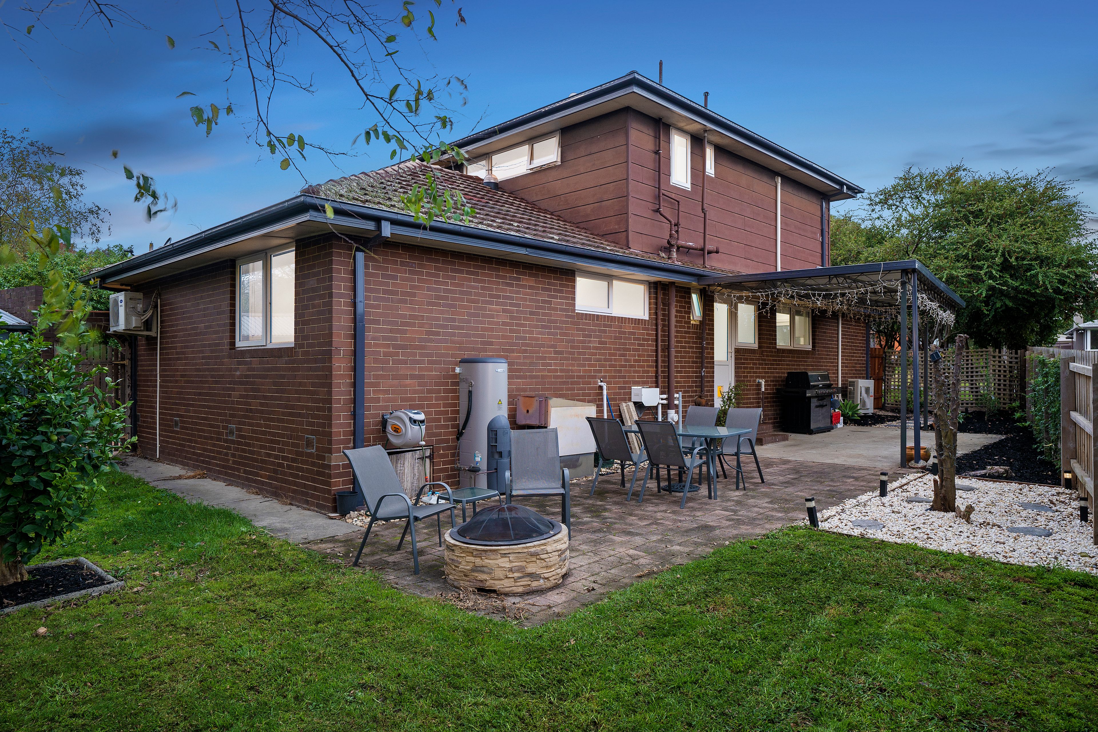 2 Apple Grove, Bayswater, VIC 3153