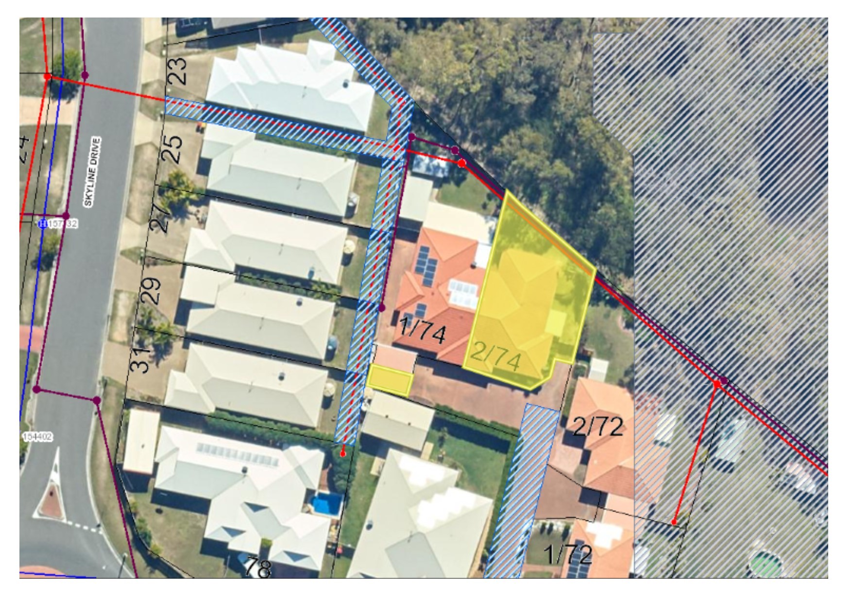 2/74 Emmadale Drive, New Auckland, QLD 4680