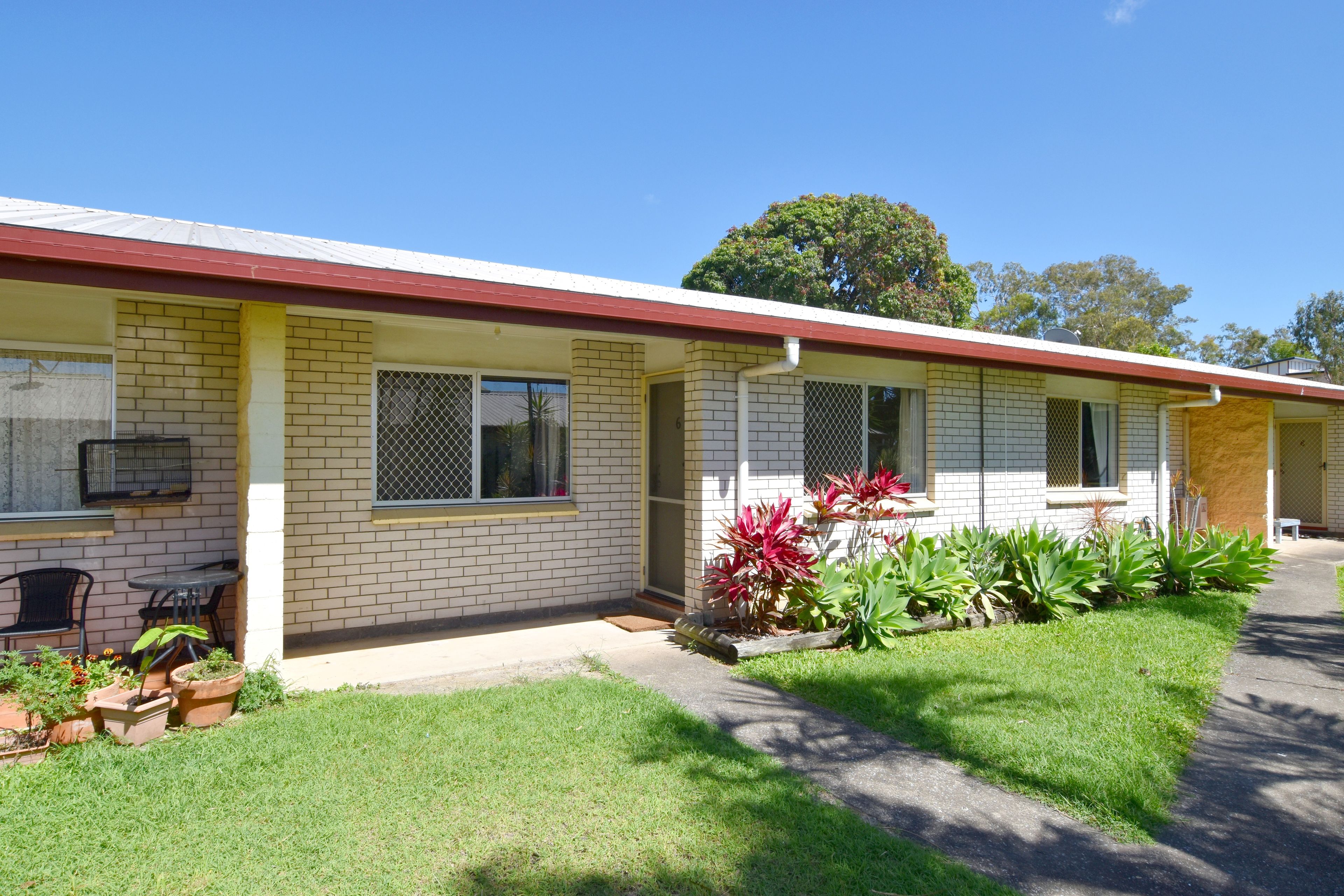 40-42 Marten Street, South Gladstone QLD 4680